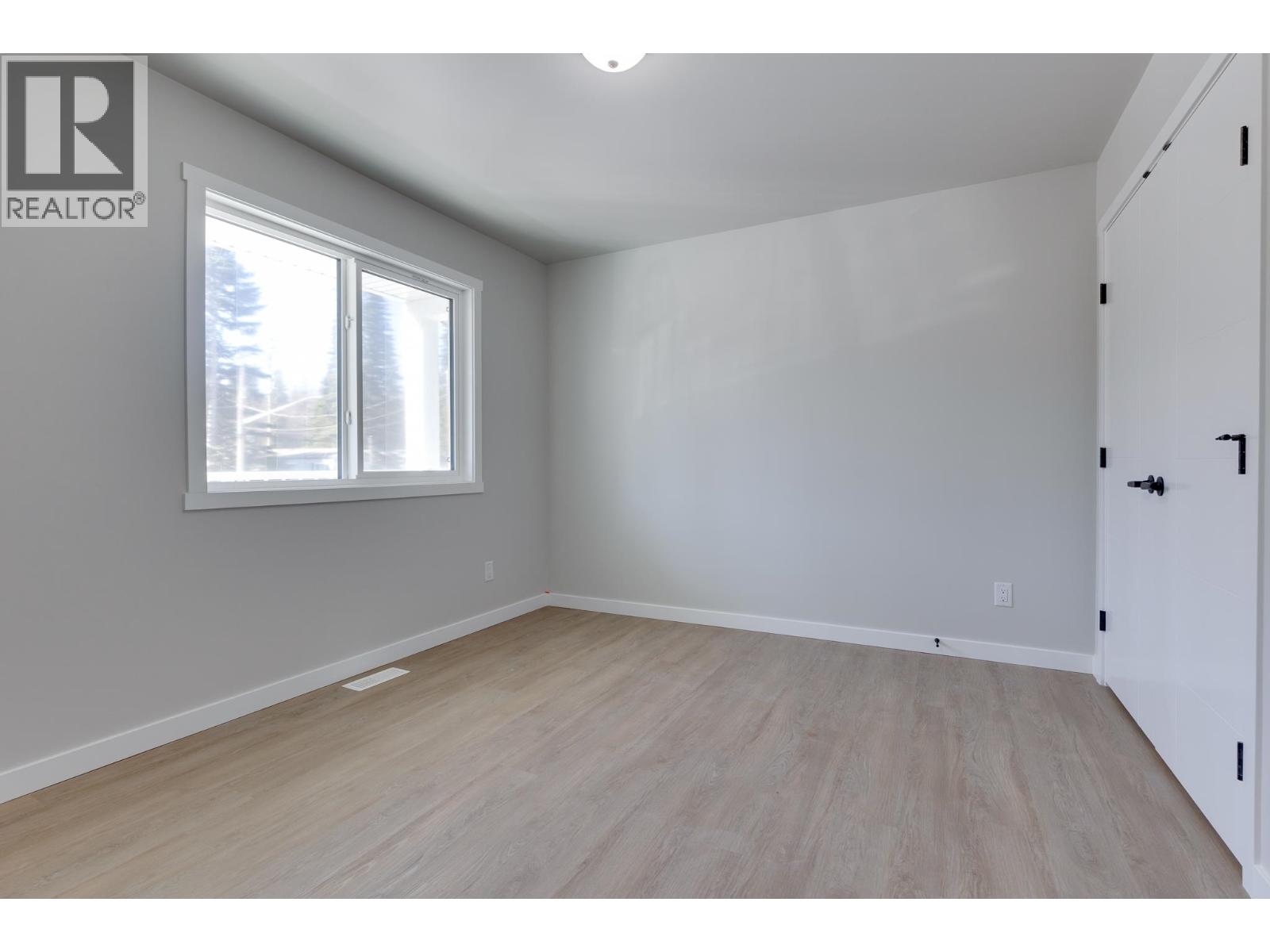 3850-3854 Glendale Drive, Prince George, British Columbia  V2K 2V5 - Photo 14 - R3096708