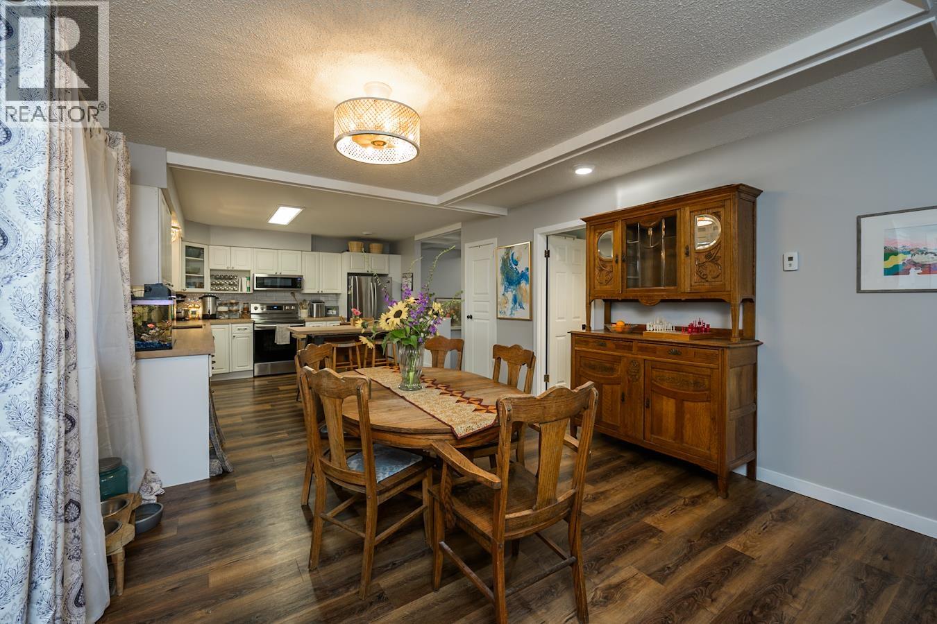 3582 Rosia Road, Prince George, British Columbia  V2K 4Y6 - Photo 5 - R3096751