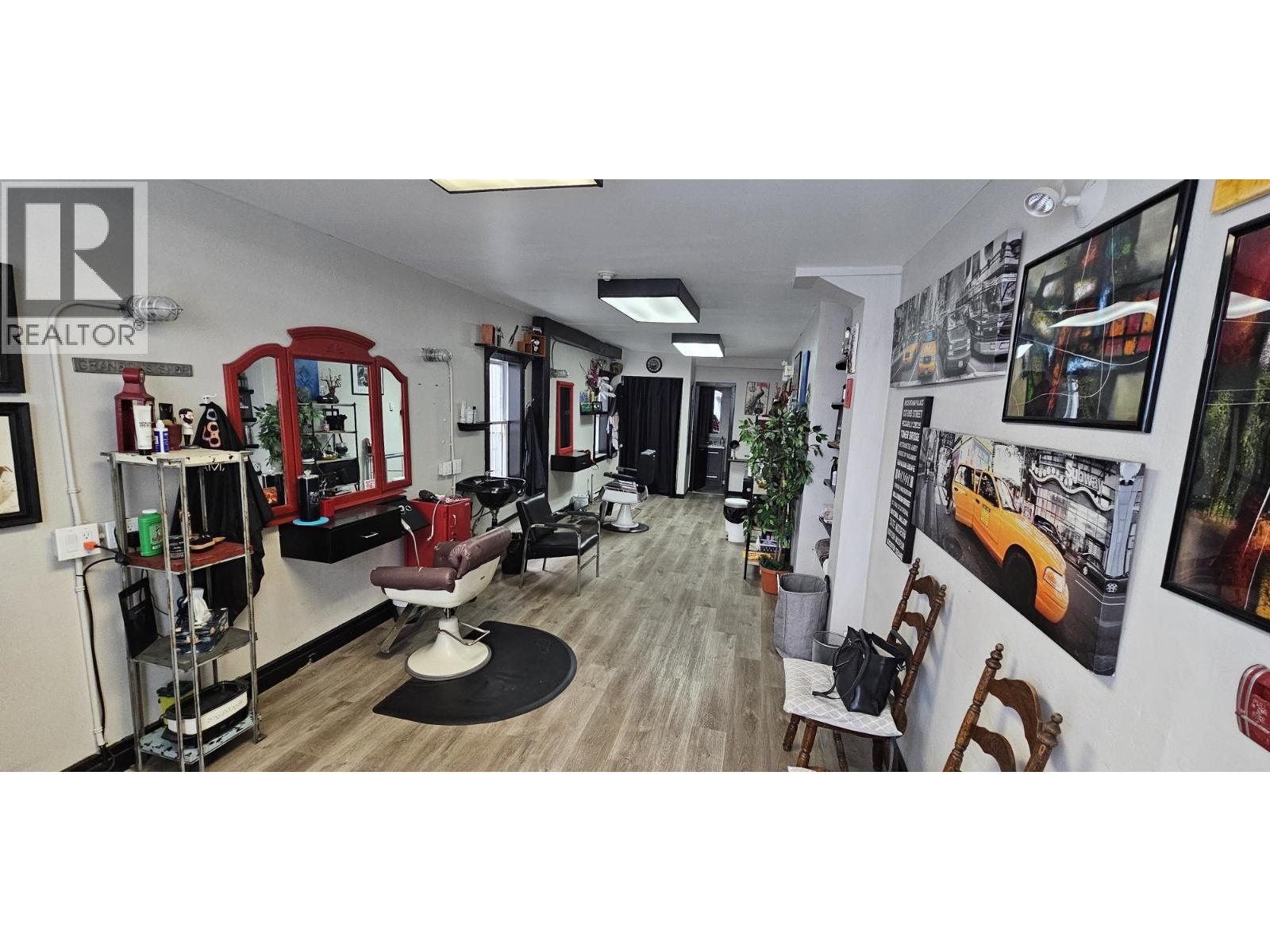 1475 3rd Avenue, Prince George, British Columbia  V2L 3G1 - Photo 2 - C8076917