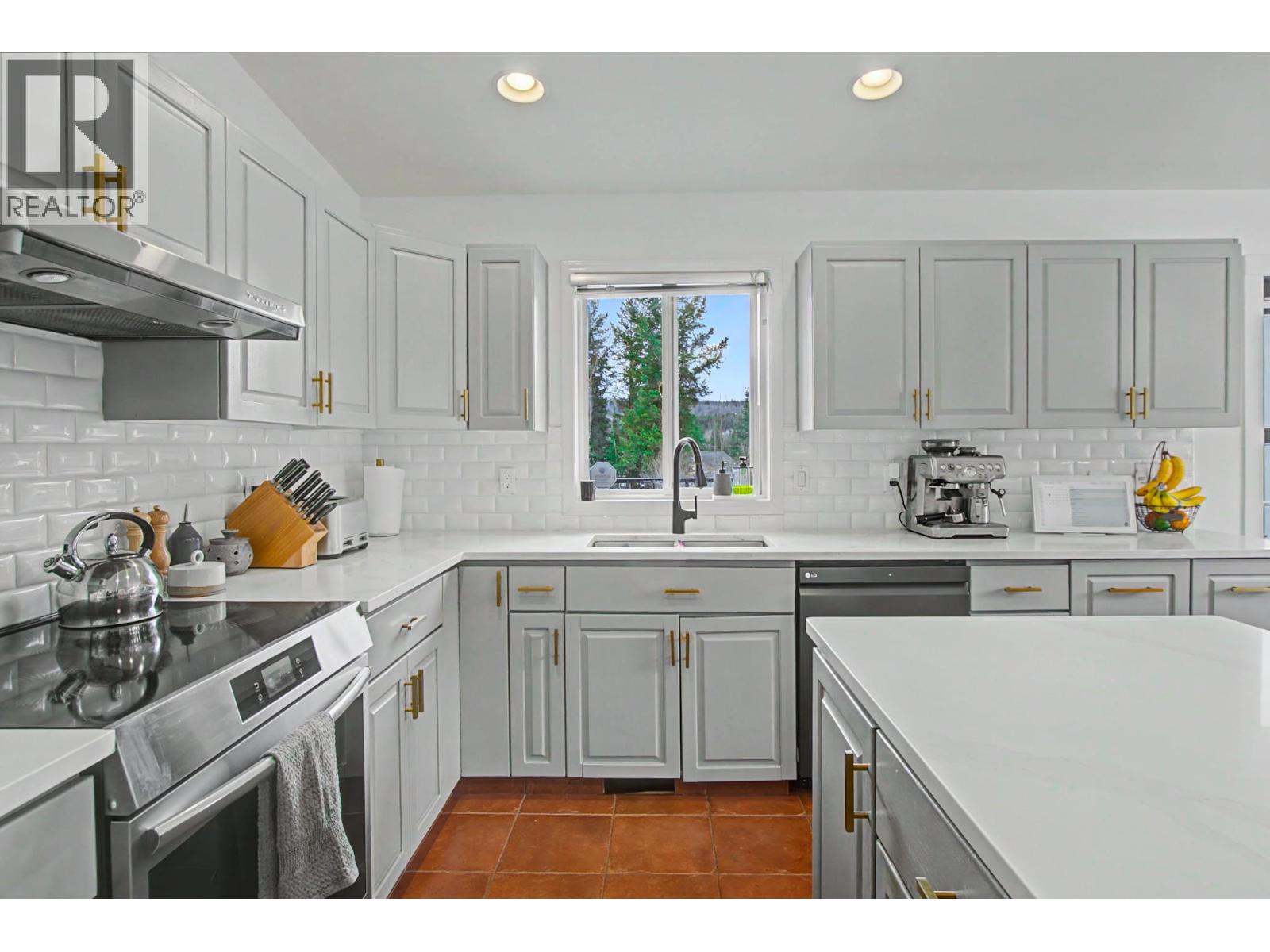 6655 North Nechako Road, Prince George, British Columbia  V2K 4Z4 - Photo 10 - R3099246