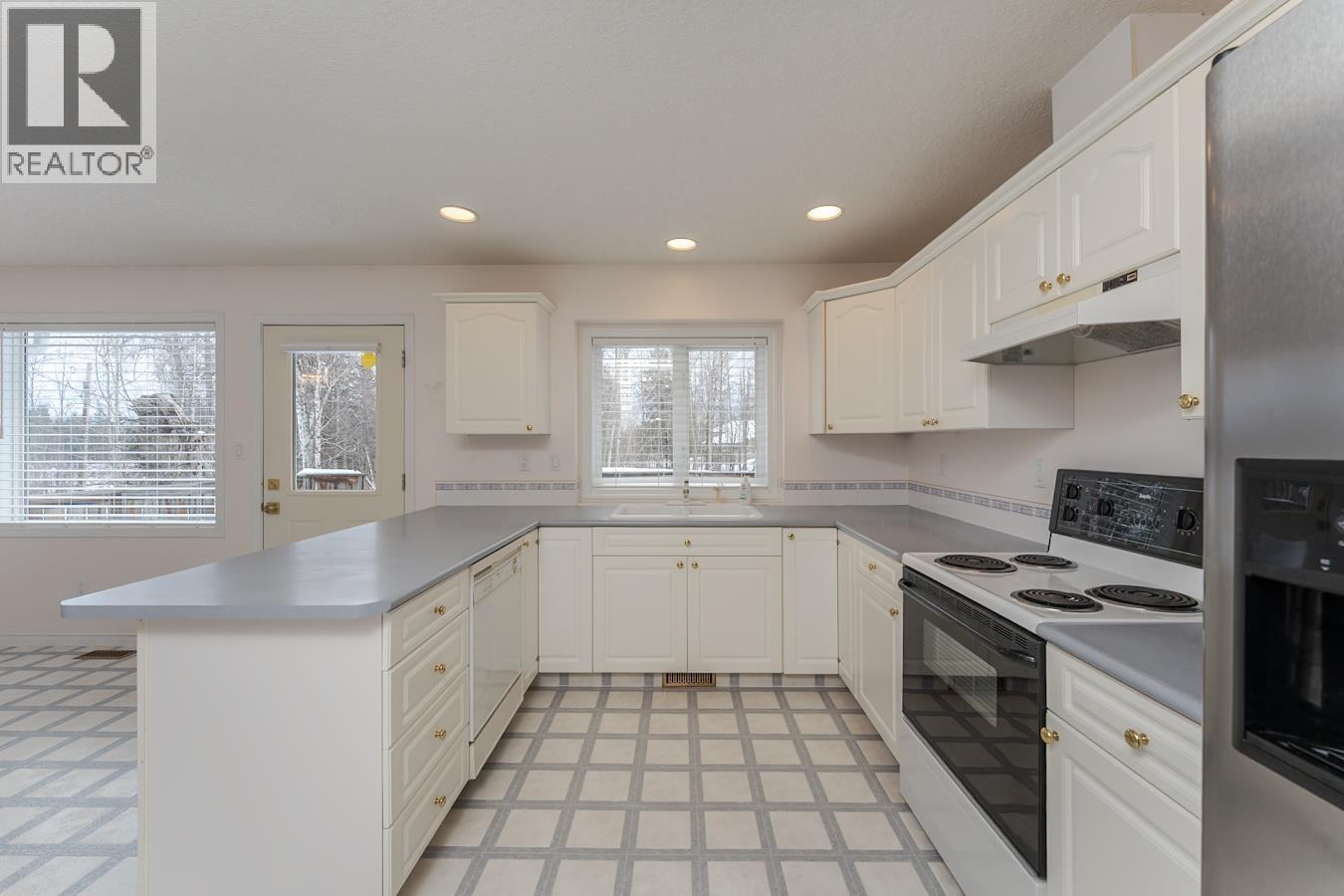 4311 Foster Road, Prince George, British Columbia  V2N 5H7 - Photo 7 - R3099506