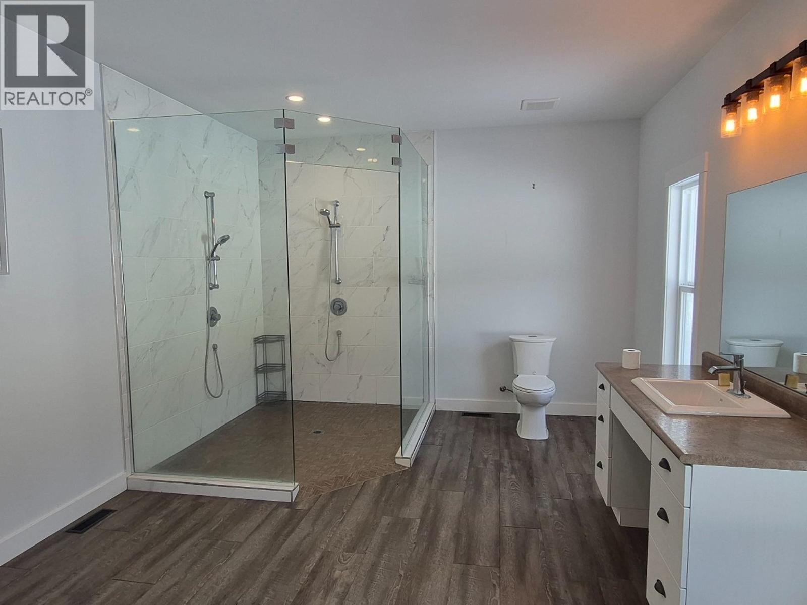 5010 Meadowview Road, Prince George, British Columbia  V2K 5V5 - Photo 14 - R3099805