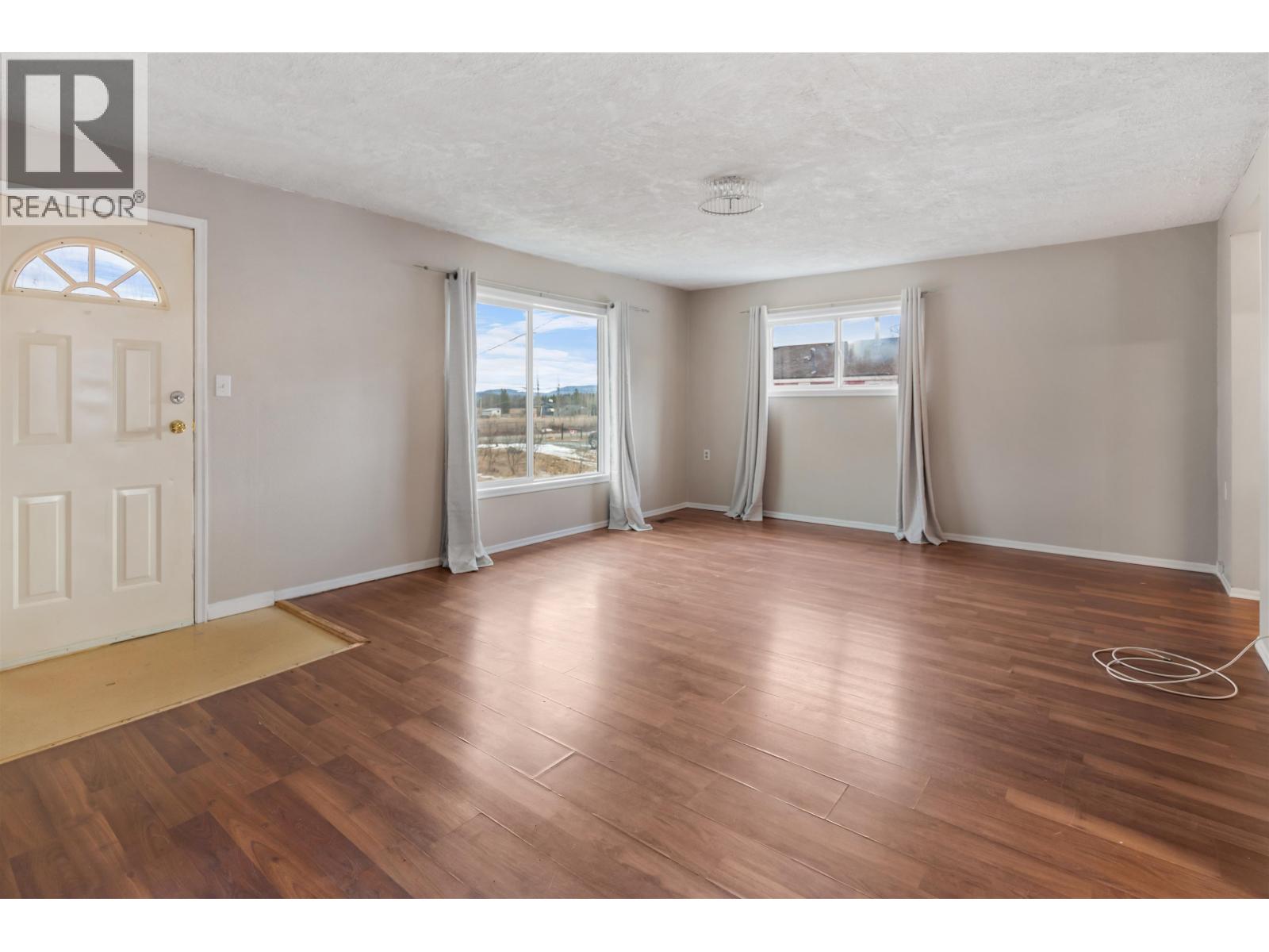 9645 Pooley Road, Prince George, British Columbia  V2N 5V5 - Photo 17 - R3101277