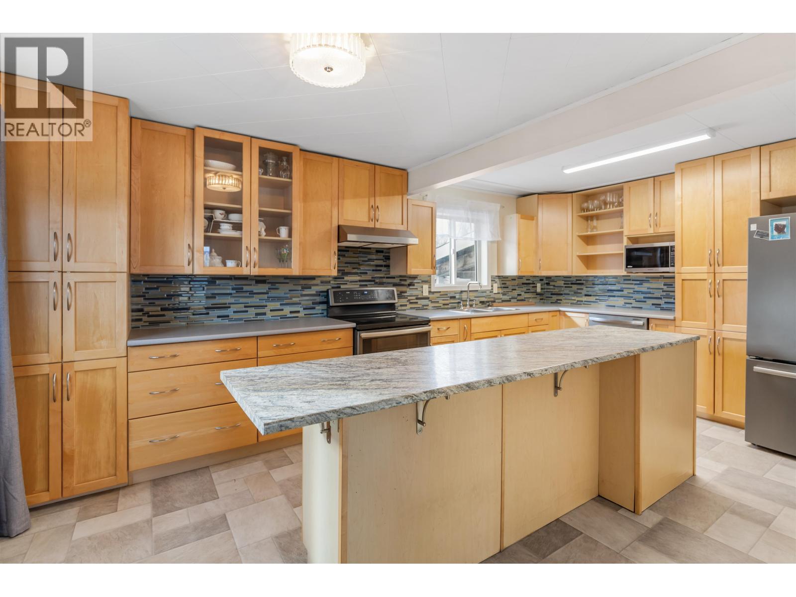 9645 Pooley Road, Prince George, British Columbia  V2N 5V5 - Photo 18 - R3101277