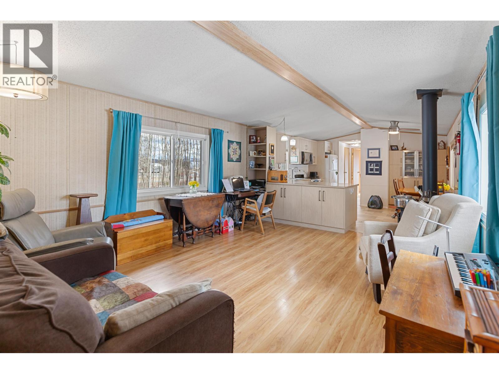 9645 Pooley Road, Prince George, British Columbia  V2N 5V5 - Photo 5 - R3101277