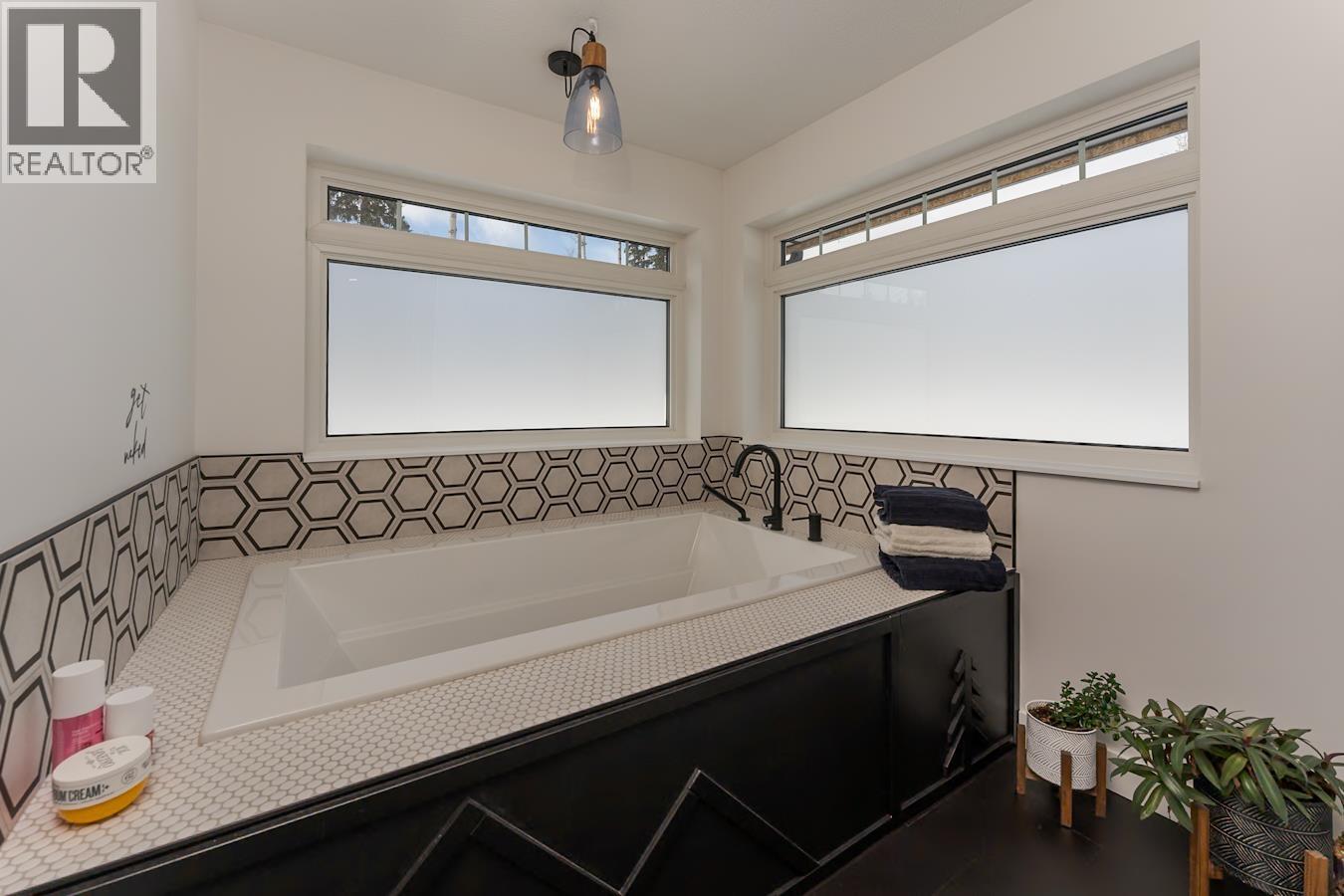 4270 Vista Road, Prince George, British Columbia  V2K 5S2 - Photo 25 - R3101615