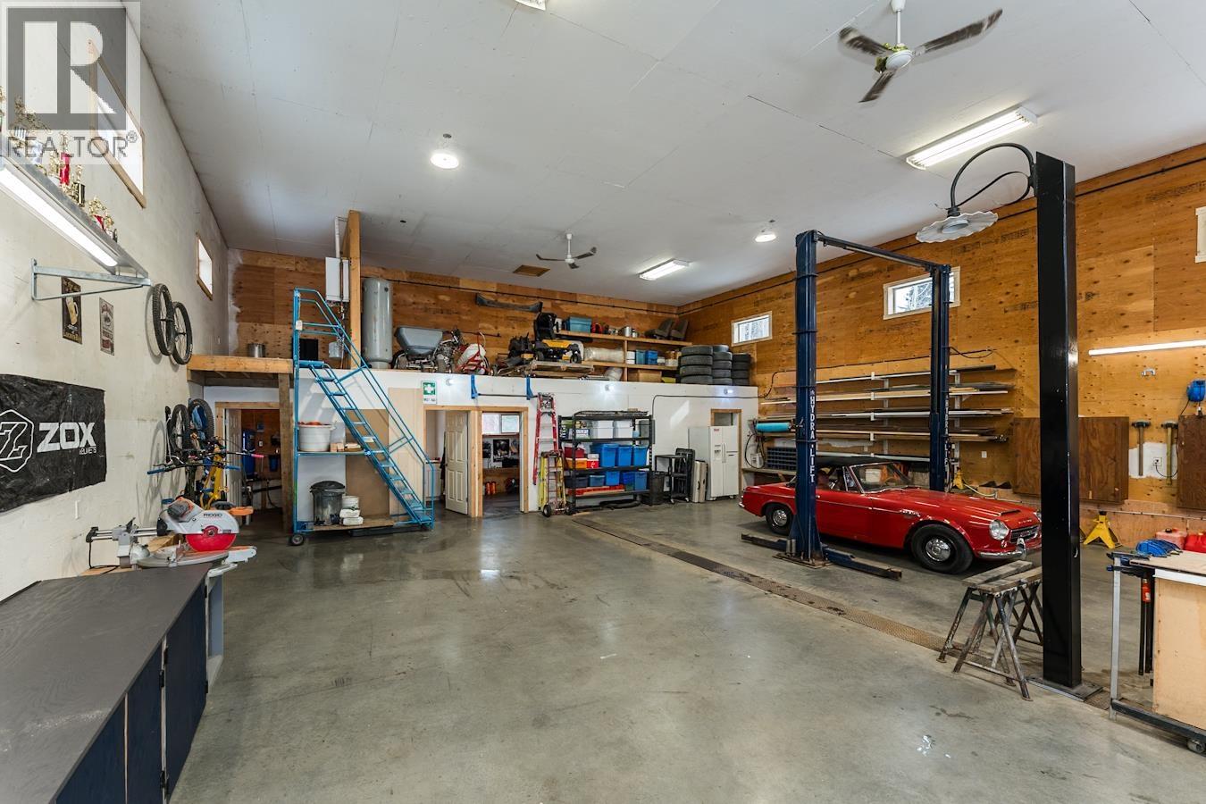 4270 Vista Road, Prince George, British Columbia  V2K 5S2 - Photo 37 - R3101615