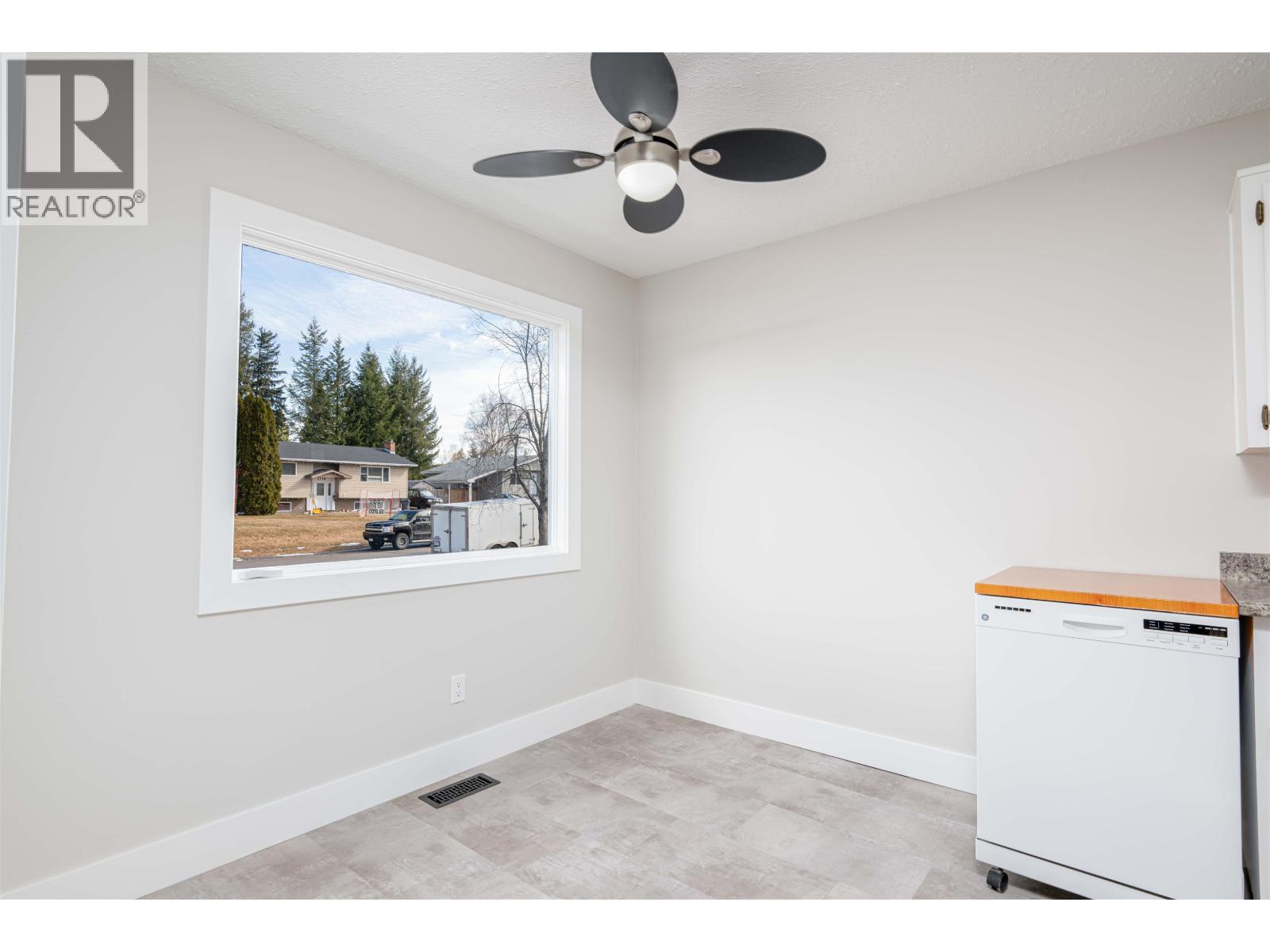 7721 Marionopolis Place, Prince George, British Columbia  V2N 3L5 - Photo 7 - R3101975