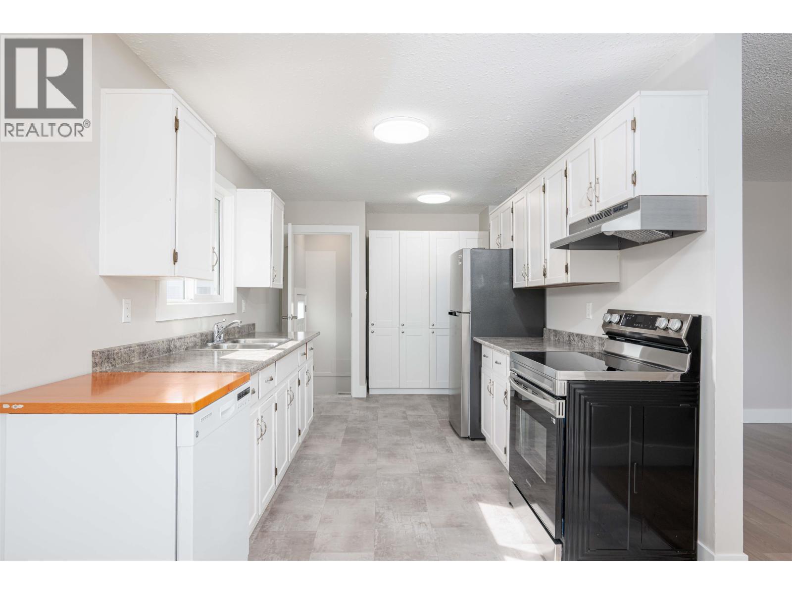 7721 Marionopolis Place, Prince George, British Columbia  V2N 3L5 - Photo 9 - R3101975