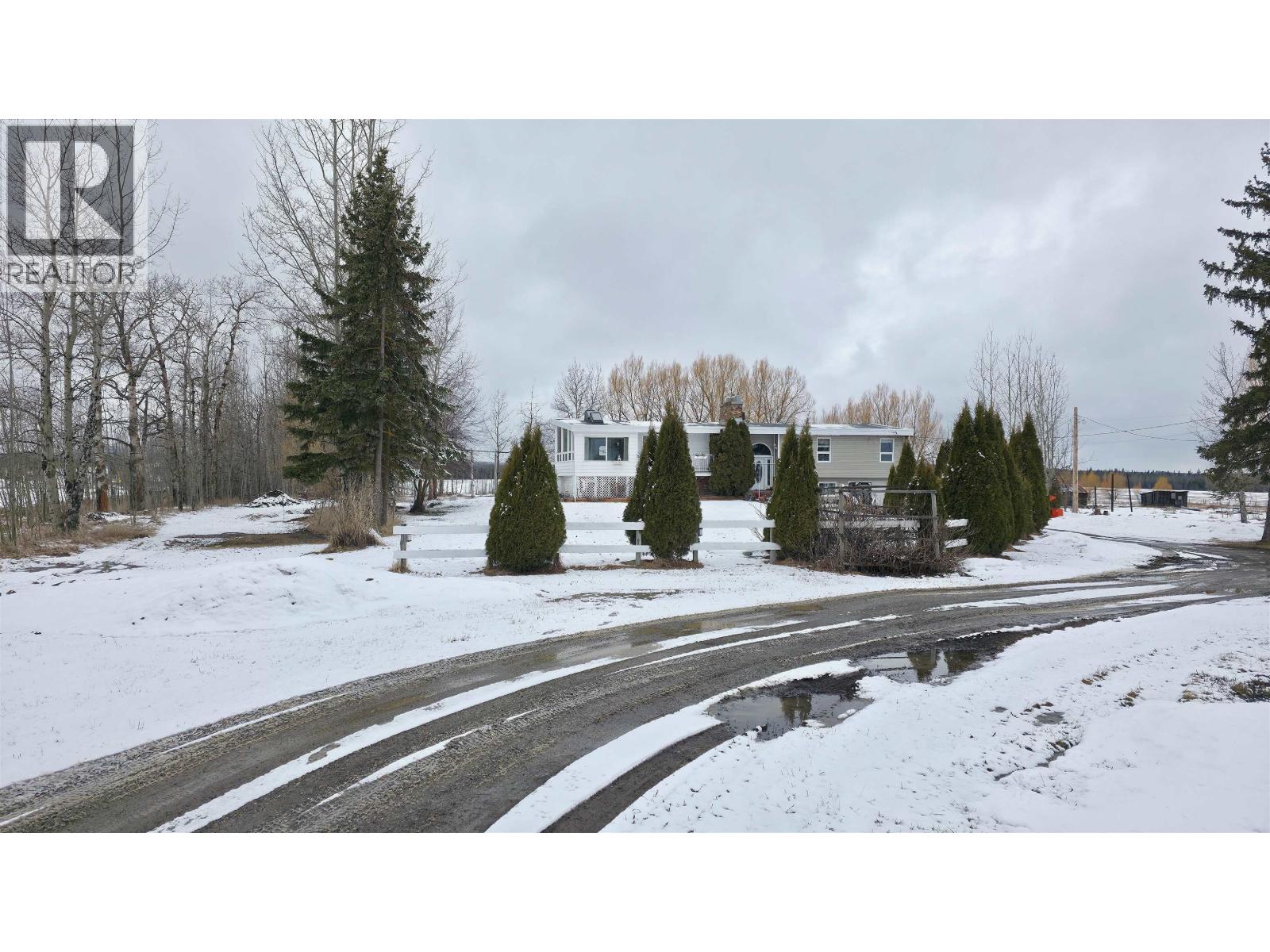 16795 Hart Highway, Prince George, British Columbia  V2K 5X5 - Photo 31 - R3102348