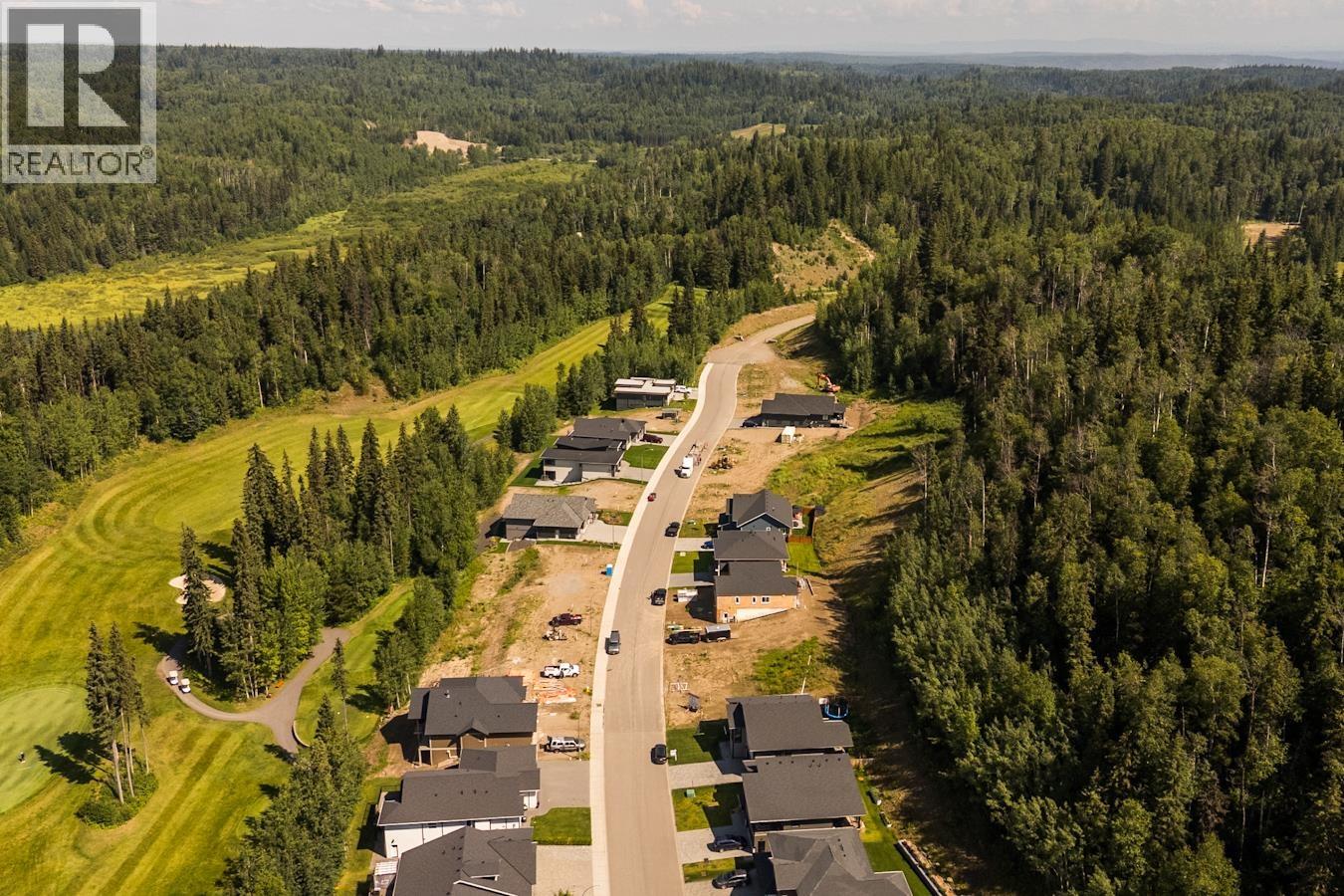 3036 Links Drive, Prince George, British Columbia  V2K 0B3 - Photo 3 - R3102183