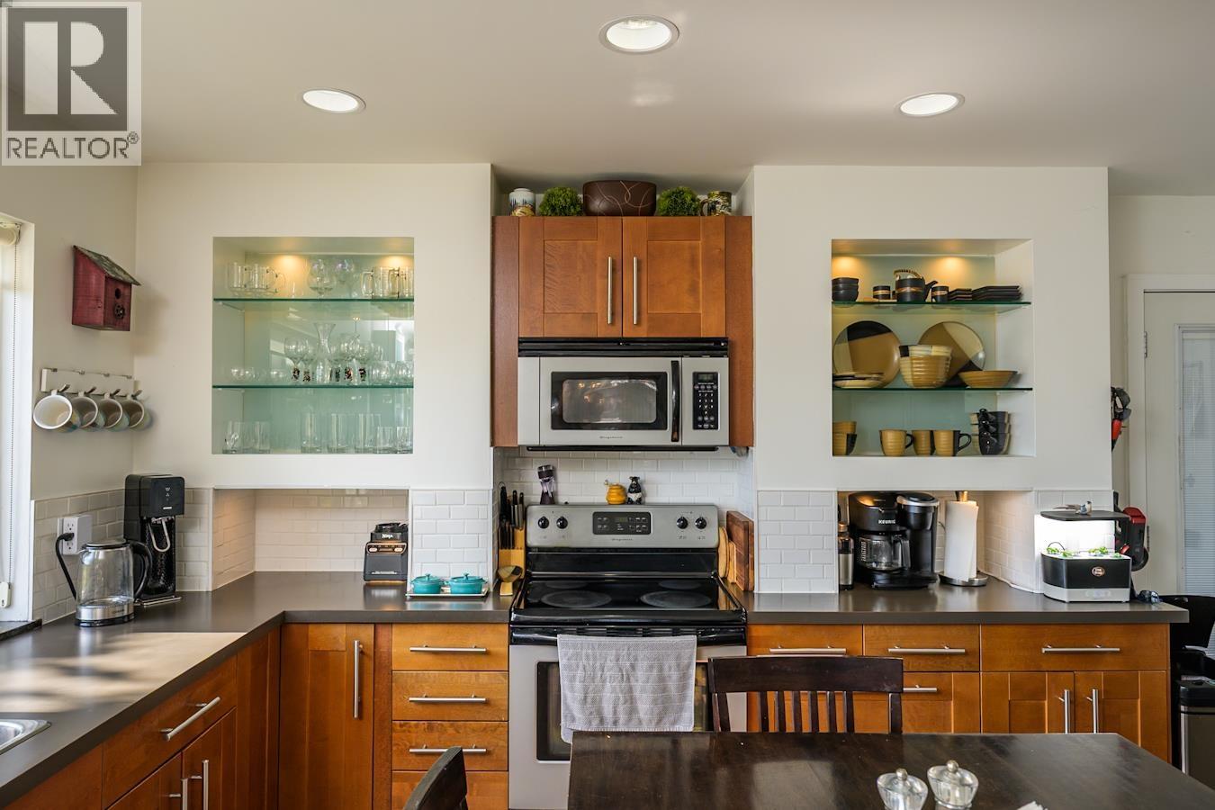 1807 12th Avenue, Prince George, British Columbia  V2M 1P8 - Photo 4 - R3102884