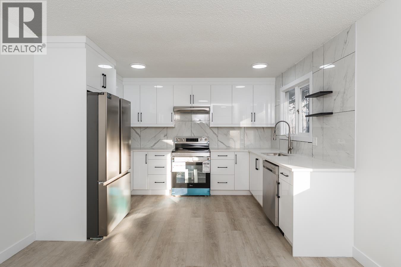 7790 Queens Crescent, Prince George, British Columbia  V2N 3H4 - Photo 6 - R3102840