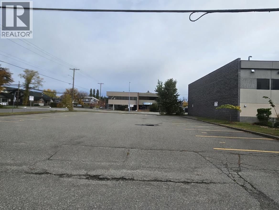 101 1577 7th Avenue, Prince George, British Columbia  V2L 2K5 - Photo 10 - C8077305