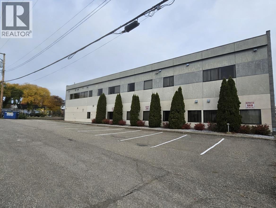 101 1577 7th Avenue, Prince George, British Columbia  V2L 2K5 - Photo 3 - C8077305