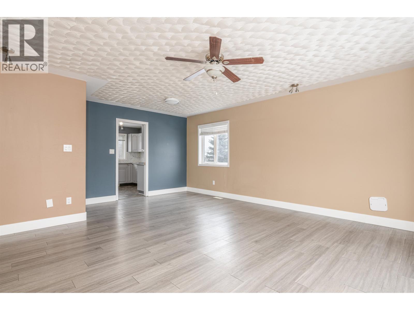 6872 St Erica Place, Prince George, British Columbia  V2N 5A2 - Photo 6 - R3103626