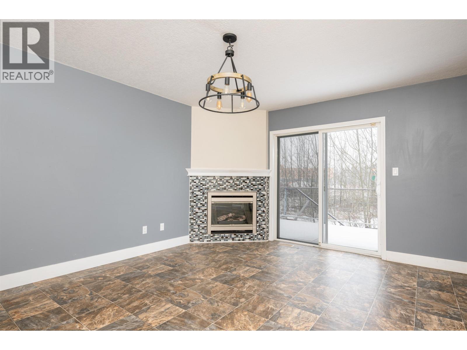 6872 St Erica Place, Prince George, British Columbia  V2N 5A2 - Photo 7 - R3103626