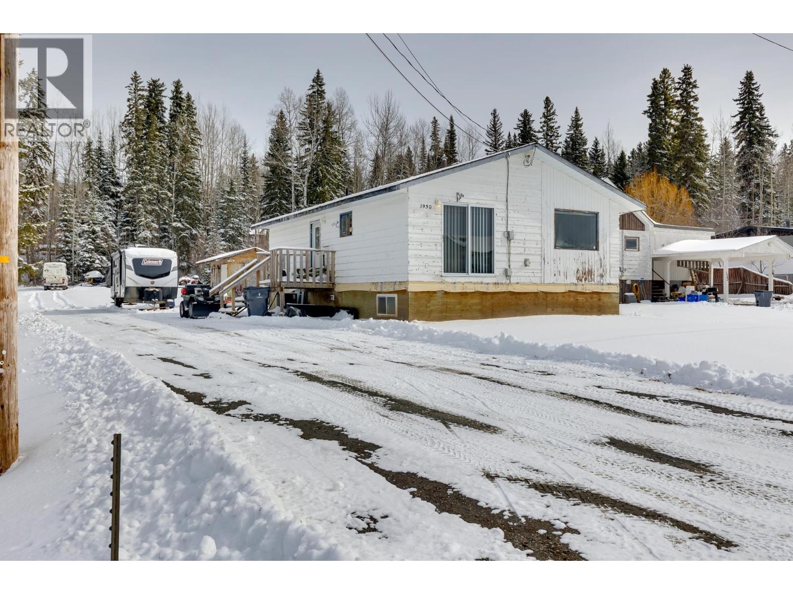 1930 E Bittner Road, Prince George, British Columbia  V2N 6T3 - Photo 2 - R3104271