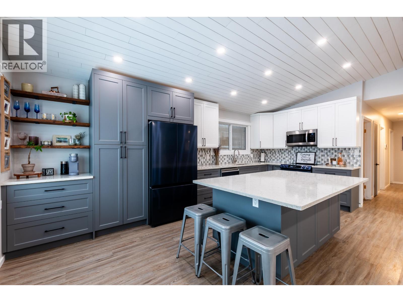 193 Mckinley Crescent, Prince George, British Columbia  V2M 4S3 - Photo 1 - R3104939