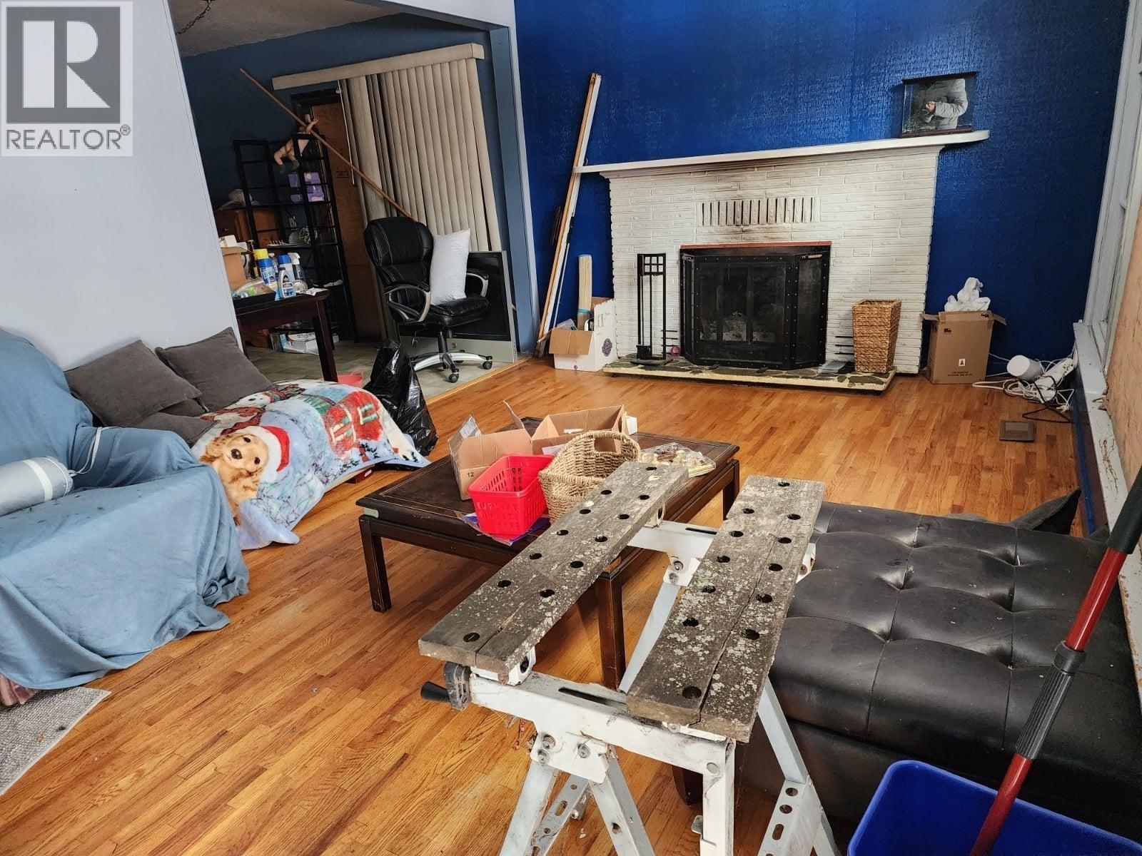 2771 Pine Street, Prince George, British Columbia  V2L 2G4 - Photo 2 - R3105000