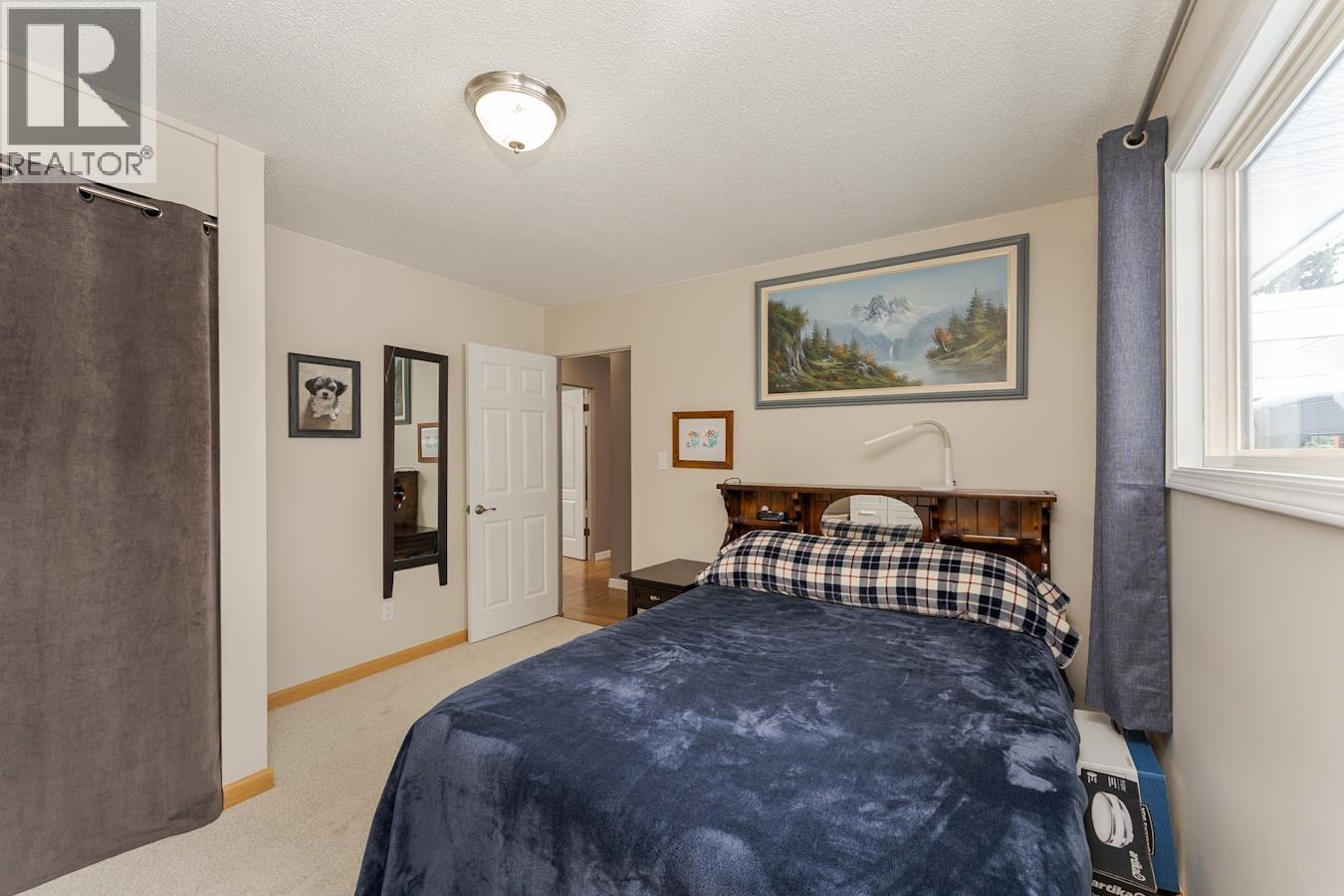 5904 Oxford Place, Prince George, British Columbia  V2N 2E8 - Photo 11 - R3105019