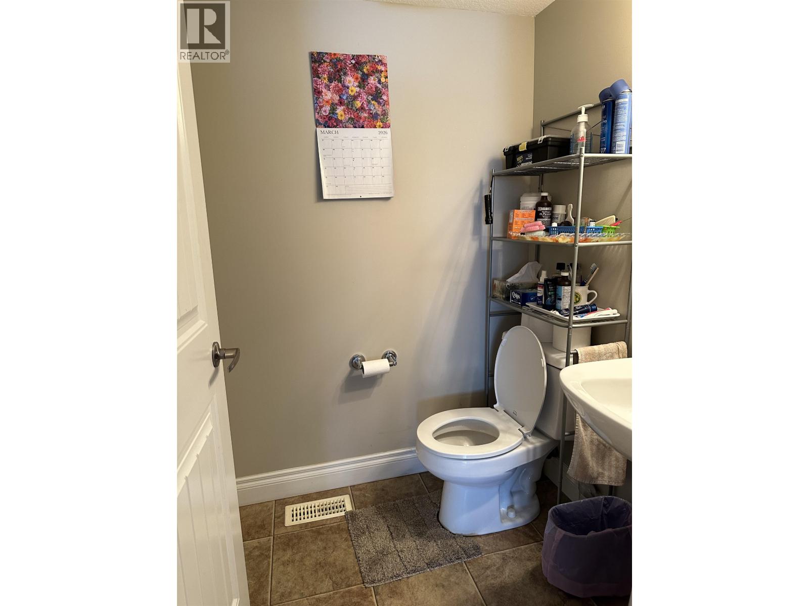 105 4404 5th Avenue, Prince George, British Columbia  V2M 0A7 - Photo 12 - R3105133