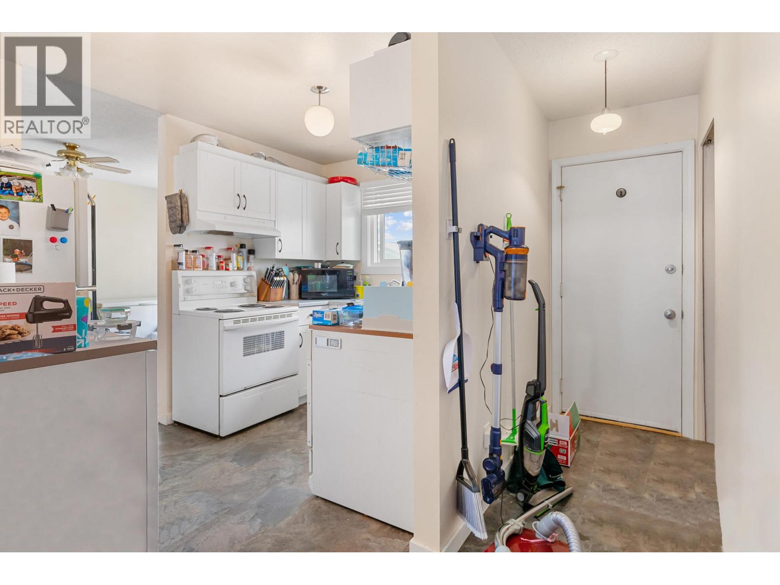 192 Thacker Crescent, Prince George, British Columbia  V2M 6G4 - Photo 6 - R3106186