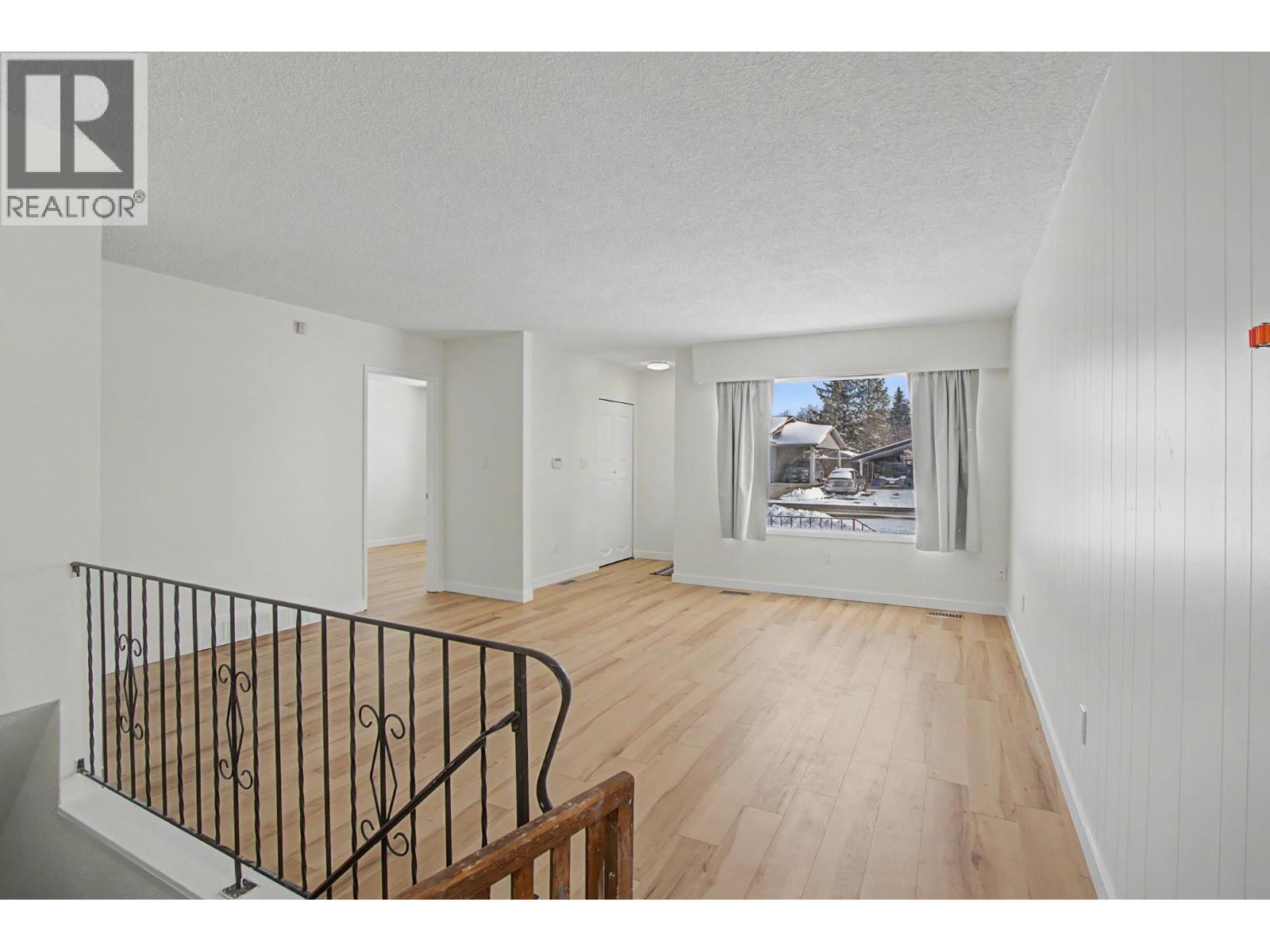 5977 Simon Fraser Avenue, Prince George, British Columbia  V2N 2C7 - Photo 4 - R3106197