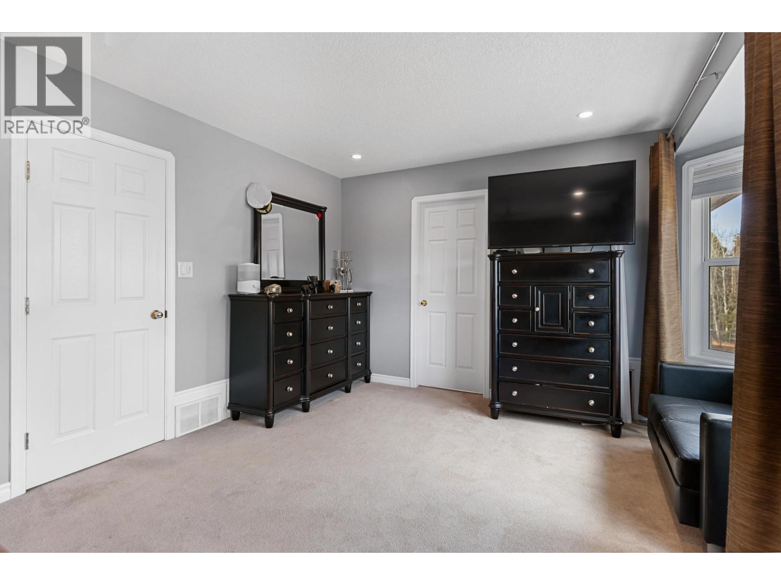 6724 Westmount Drive, Prince George, British Columbia  V2N 6R3 - Photo 12 - R3106744