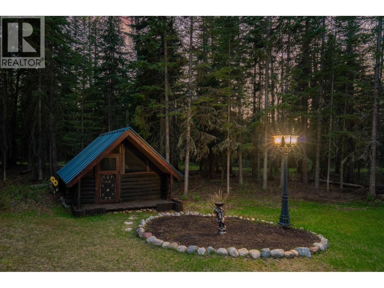 4751 Ponderosa Road, Prince George, British Columbia  V2N 6J6 - Photo 31 - R3107007