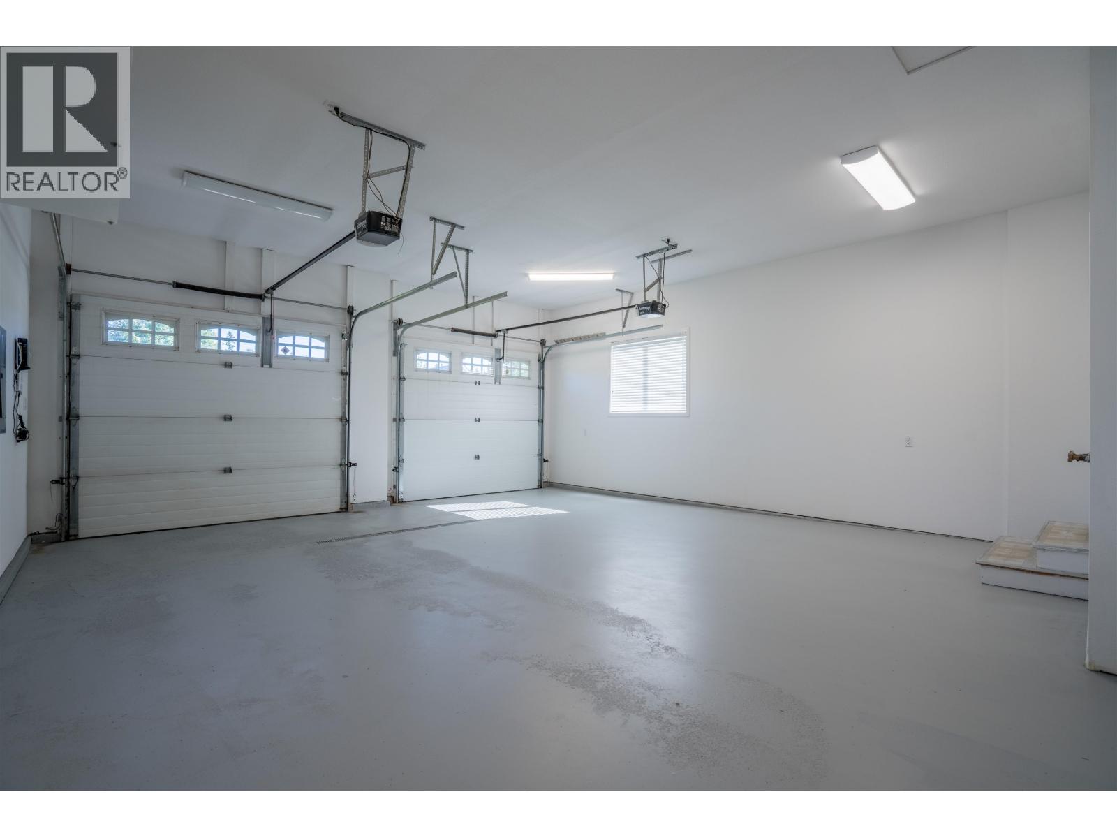 2329 Mctavish Road, Prince George, British Columbia  V2K 5R5 - Photo 37 - R3107042