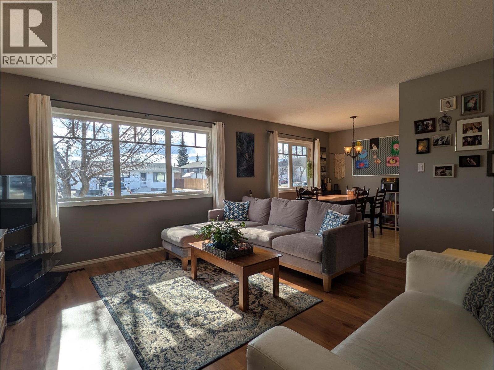 3930 Enemark Crescent, Prince George, British Columbia  V2N 2X5 - Photo 3 - R3107060