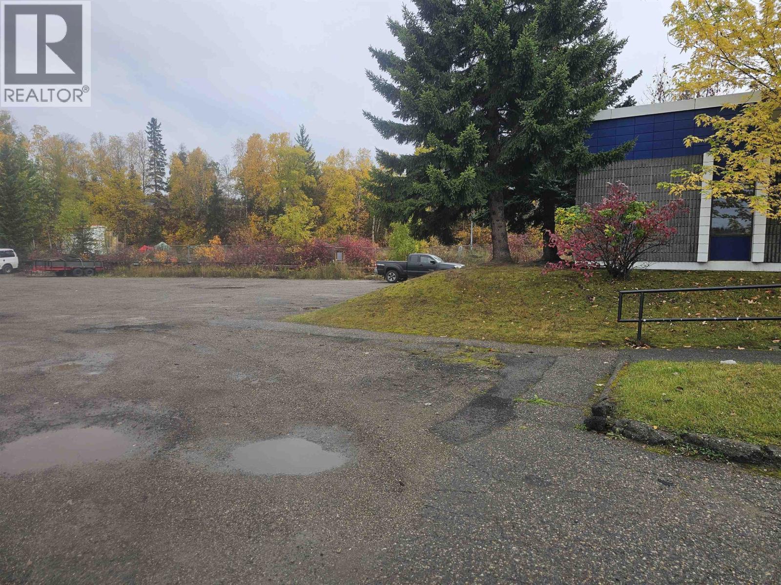 505 4th Avenue, Prince George, British Columbia  V2L 3H2 - Photo 2 - C8077603