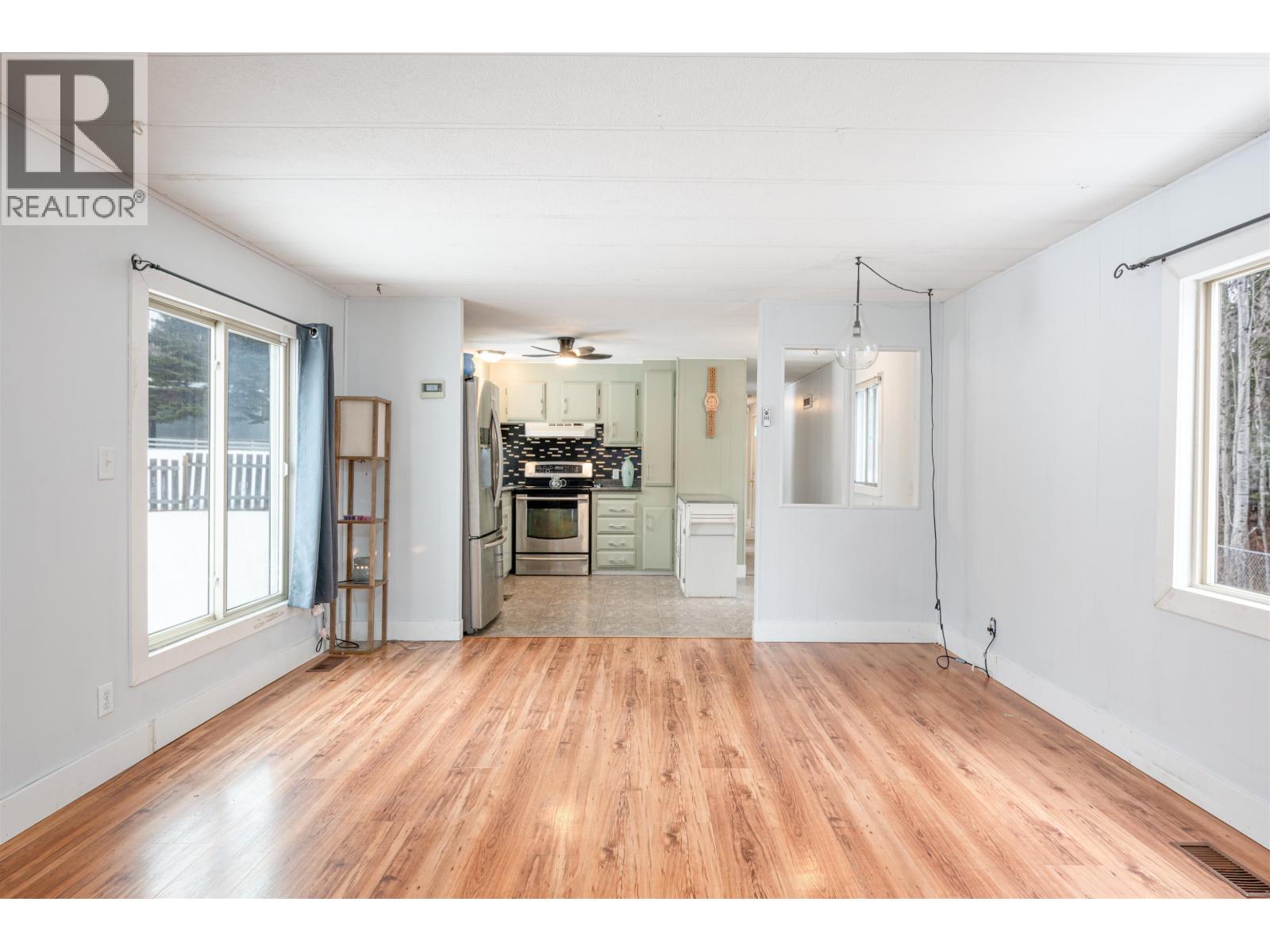 3952 Diamond Drive, Prince George, British Columbia  V2K 3M4 - Photo 13 - R3107590