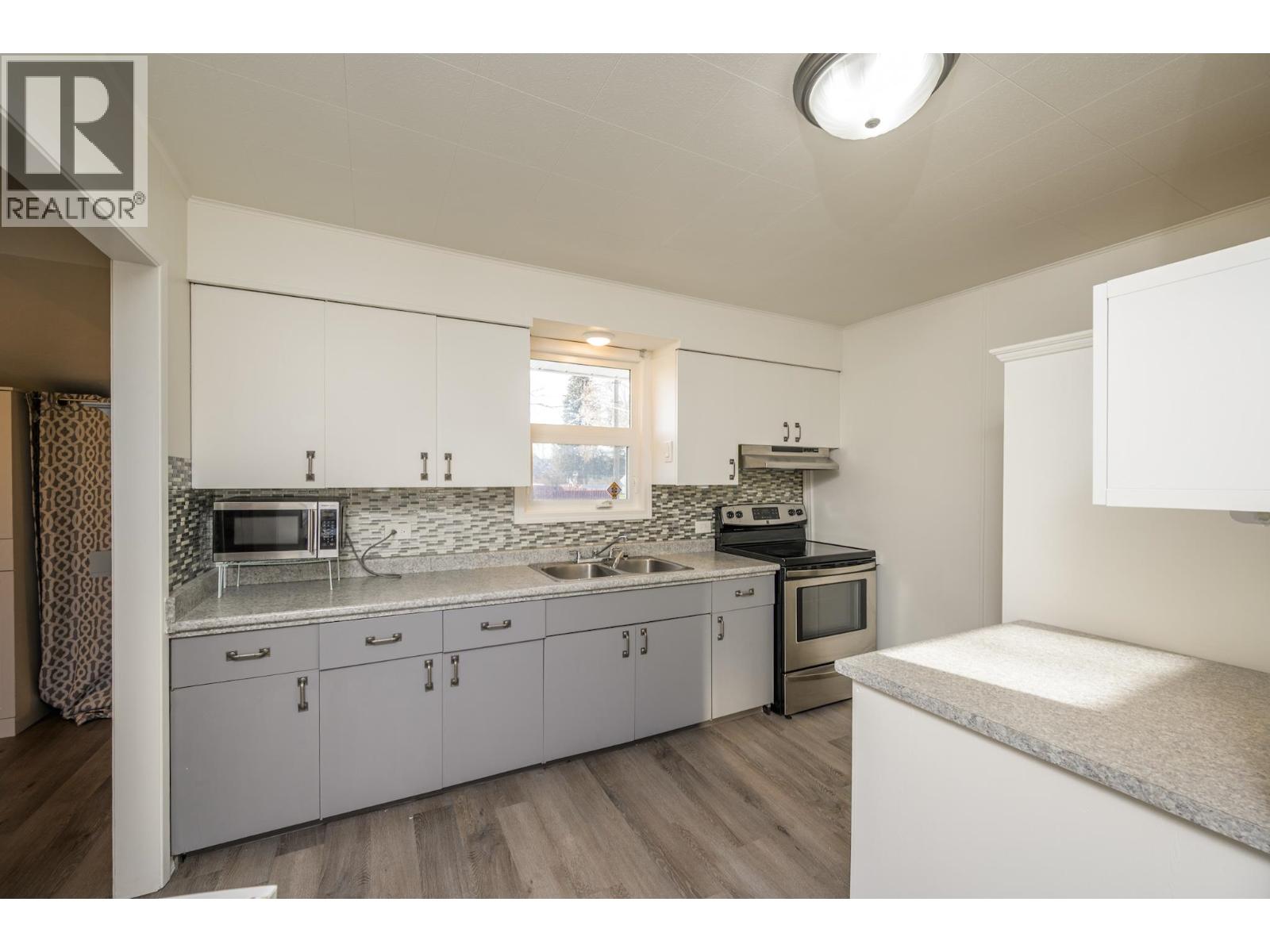 309 Wainwright Street, Prince George, British Columbia  V2M 2C3 - Photo 12 - R3107951