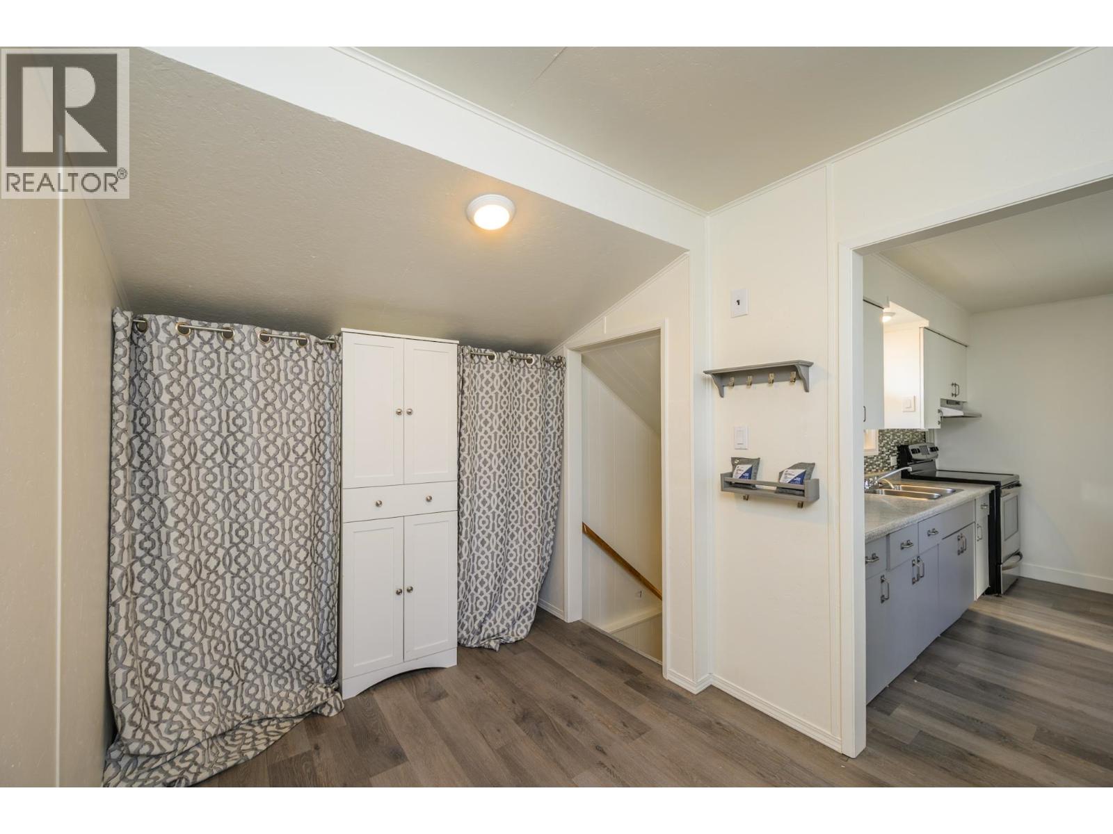 309 Wainwright Street, Prince George, British Columbia  V2M 2C3 - Photo 9 - R3107951