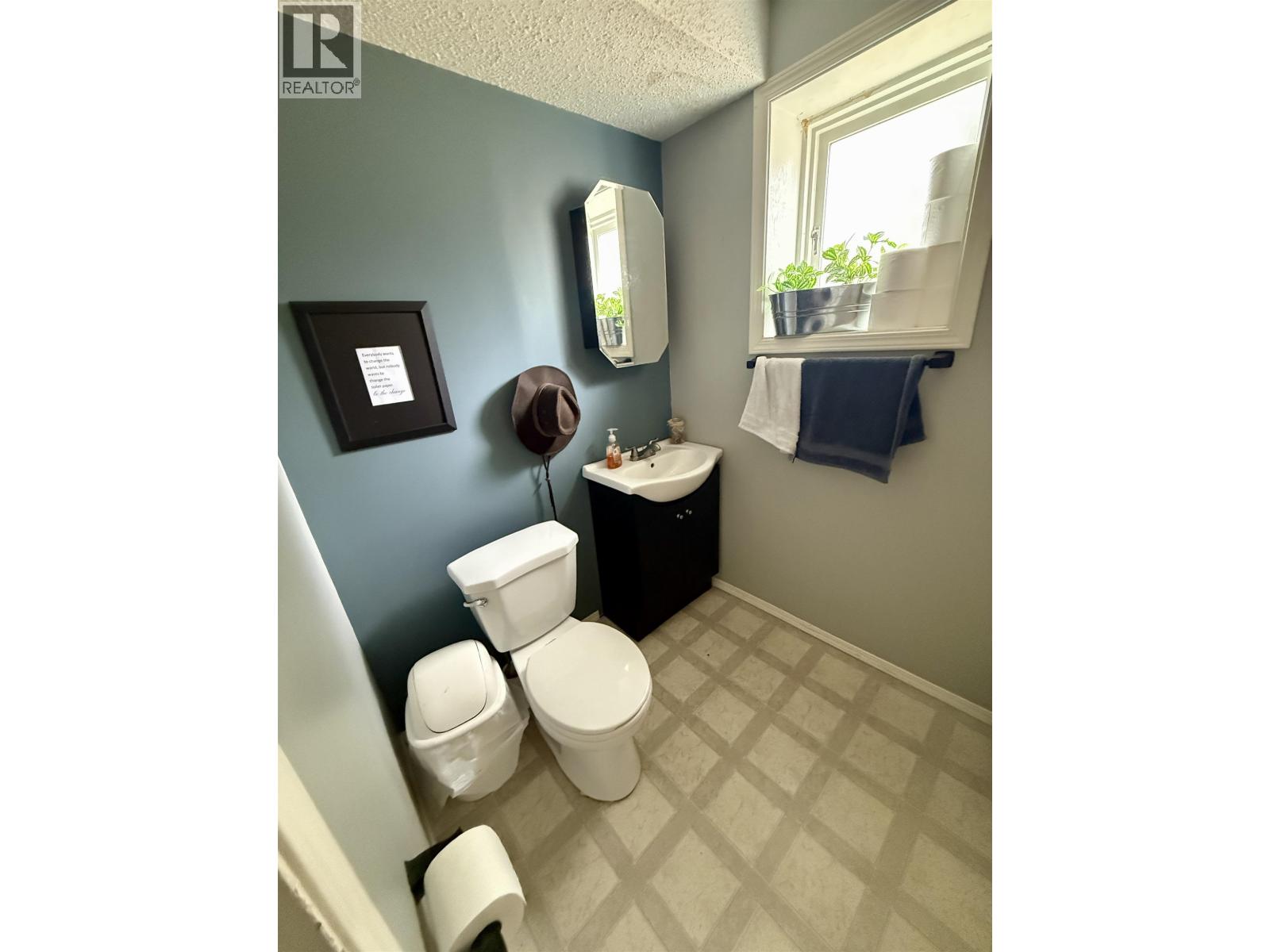 13360 Lerelyn Road, Prince George, British Columbia  V2N 5X9 - Photo 16 - R3108315