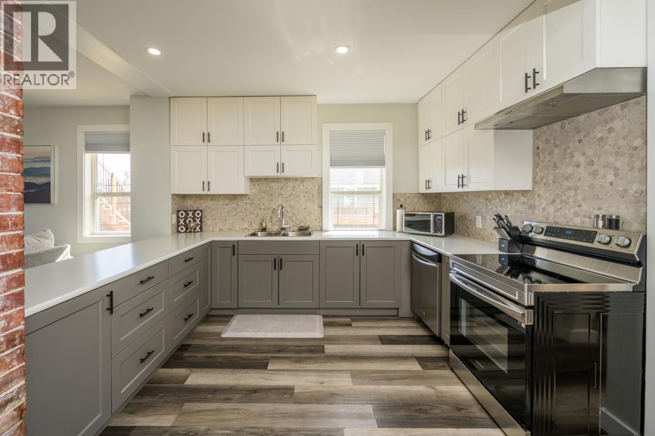 1675 5th Avenue, Prince George, British Columbia  V2L 3M2 - Photo 2 - R3109327