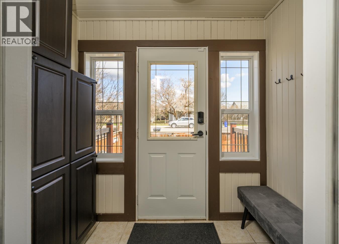 1675 5th Avenue, Prince George, British Columbia  V2L 3M2 - Photo 9 - R3109327