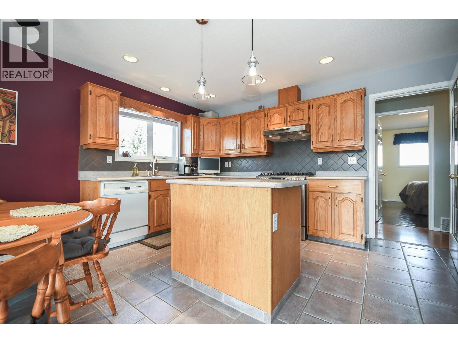 2794 St Anne Avenue, Prince George, British Columbia  V2N 4Y4 - Photo 8 - R3109348