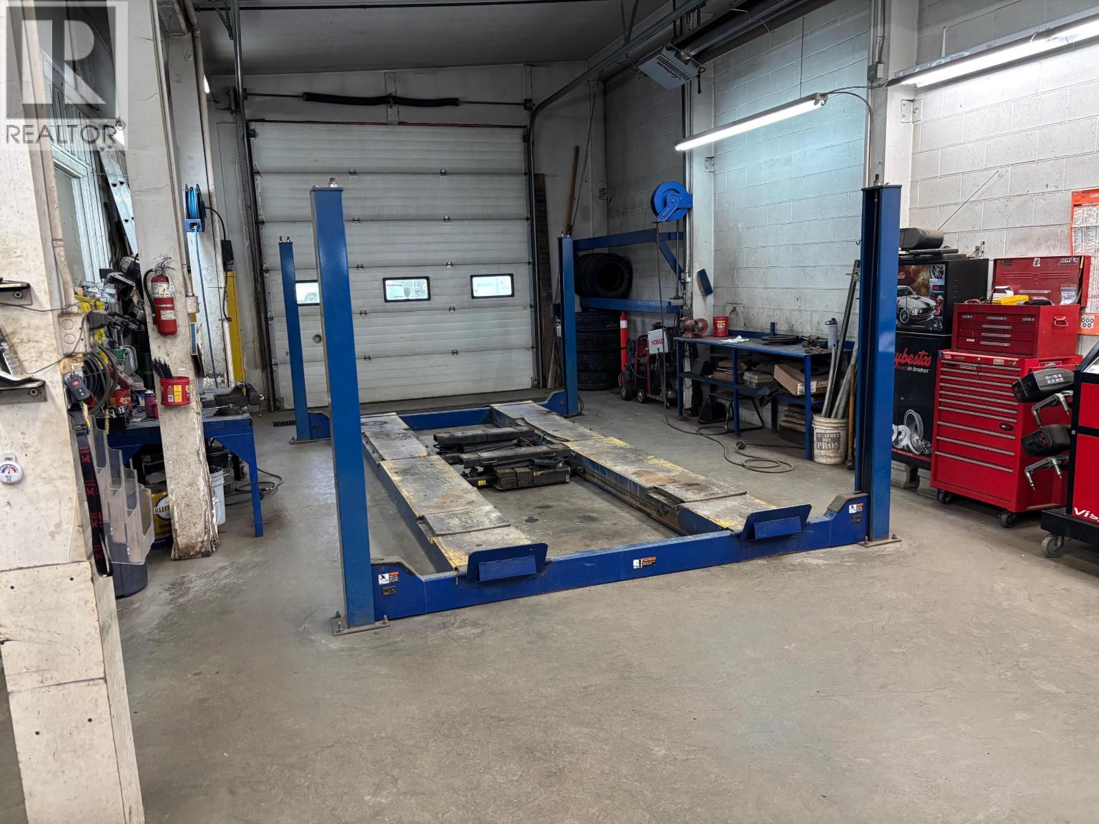 639 2nd Avenue, Prince George, British Columbia  V2L 3A1 - Photo 5 - C8077707