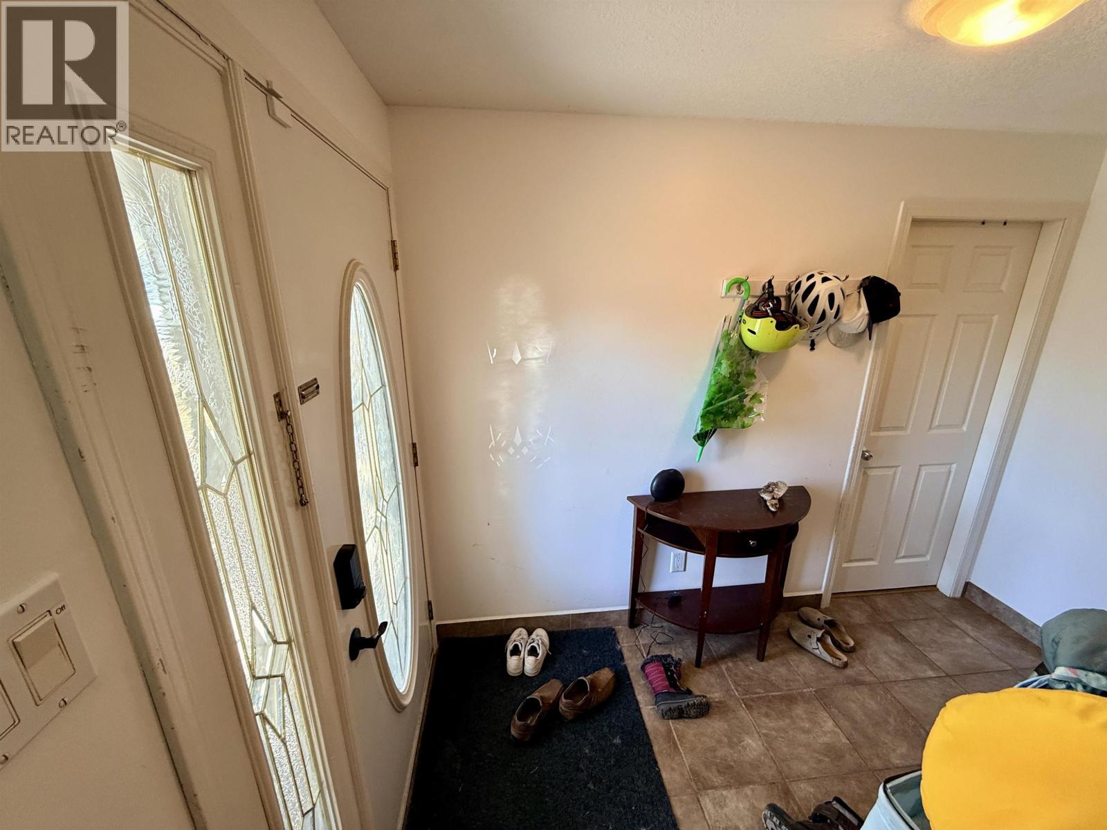 3379 St Frances Court, Prince George, British Columbia  V2N 5A4 - Photo 9 - R3109527