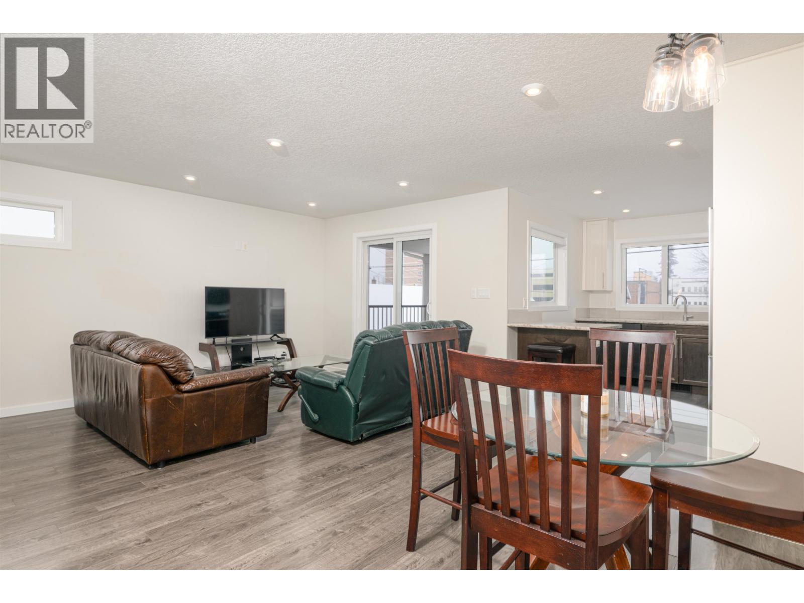 1740 5th Avenue, Prince George, British Columbia  V2L 3M3 - Photo 11 - R3110281