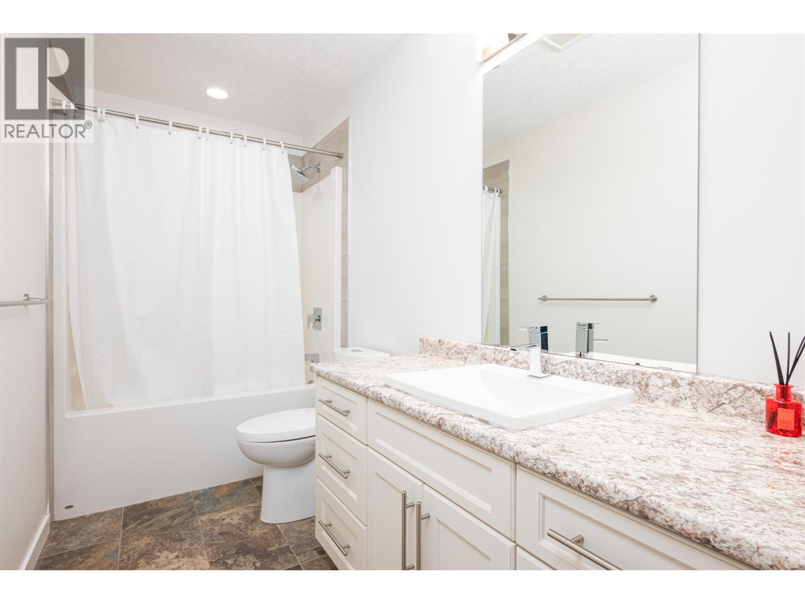 1740 5th Avenue, Prince George, British Columbia  V2L 3M3 - Photo 17 - R3110281