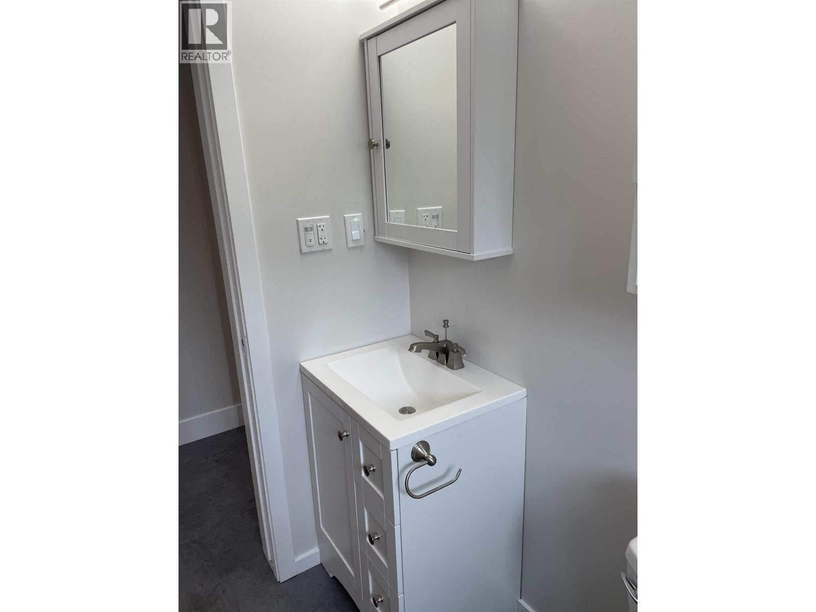 235 Burden Street, Prince George, British Columbia  V2M 2H2 - Photo 10 - R3109907