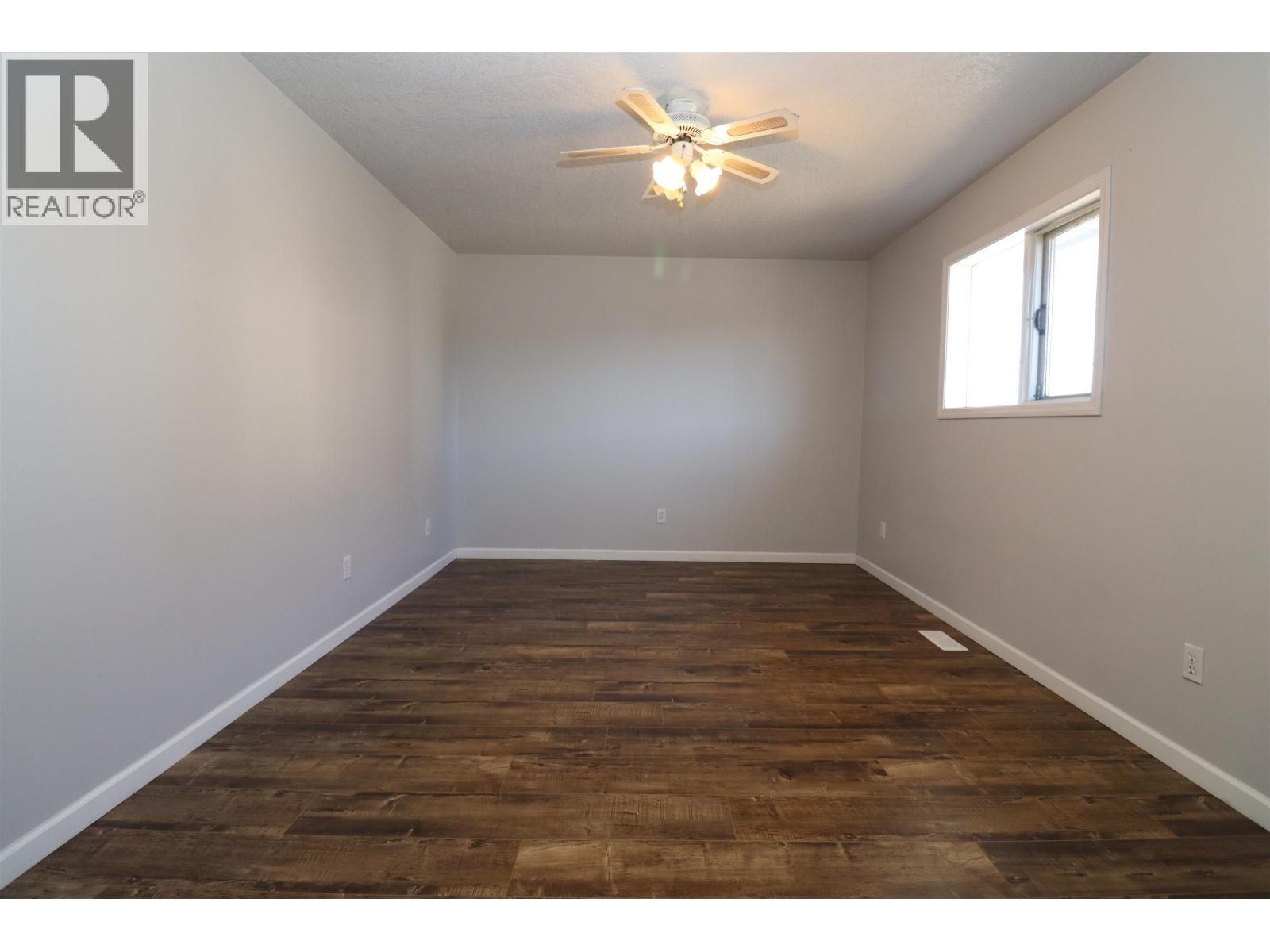 1930 Spruce Street, Prince George, British Columbia  V2L 2R4 - Photo 11 - R3111625