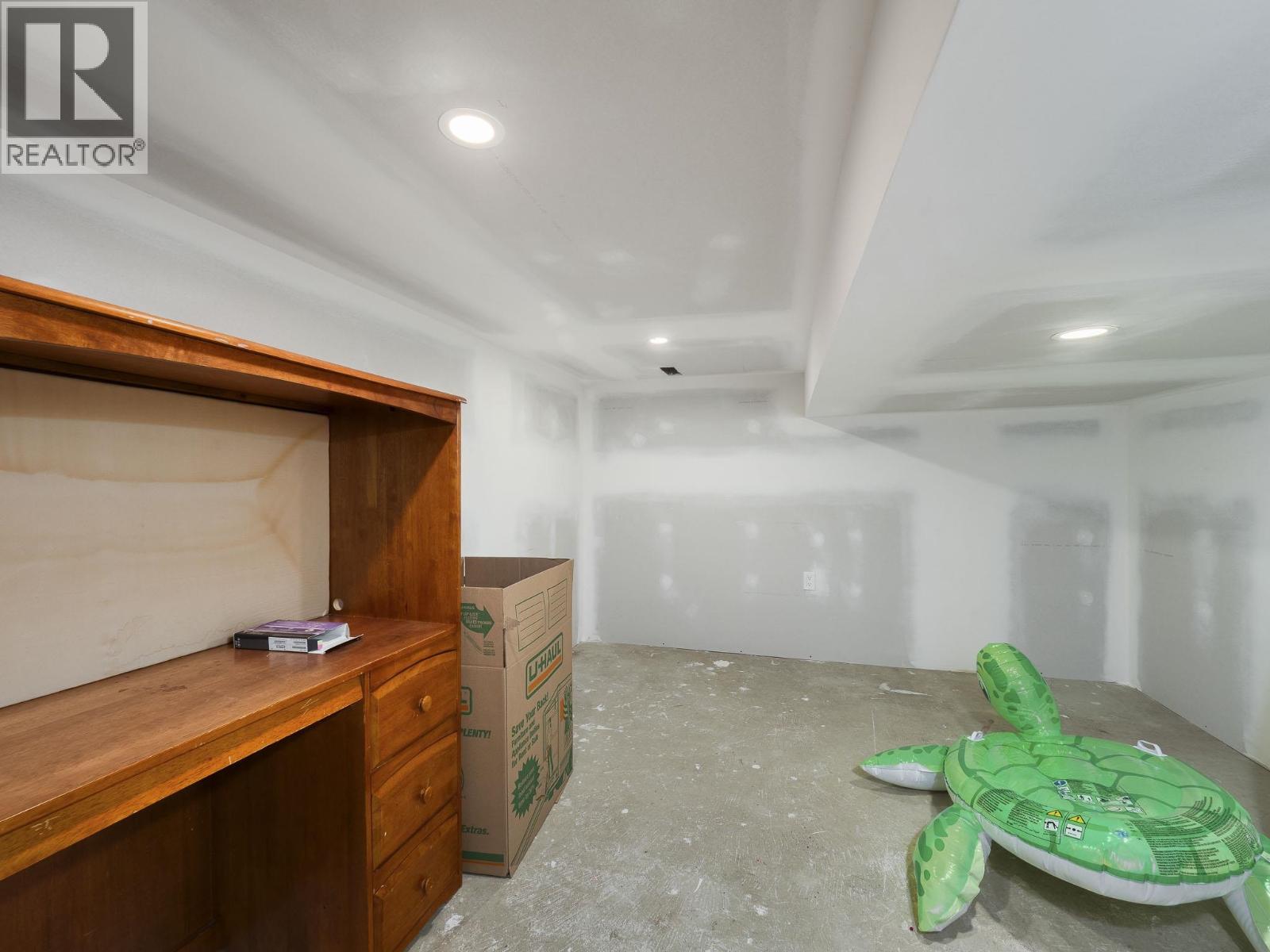 9930 Skylark Road, Prince George, British Columbia  V2N 5B6 - Photo 23 - R3112267