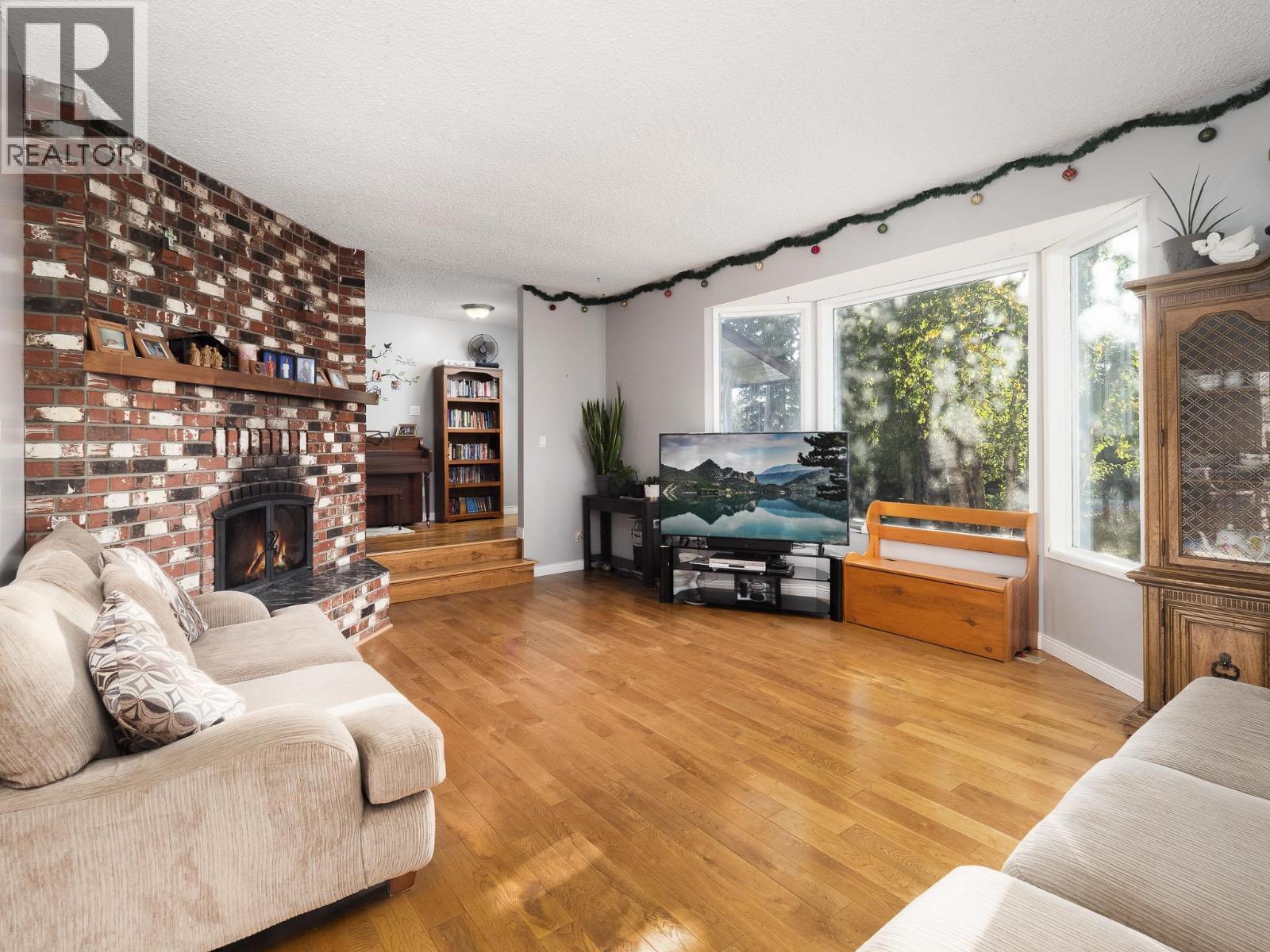 9930 Skylark Road, Prince George, British Columbia  V2N 5B6 - Photo 3 - R3112267