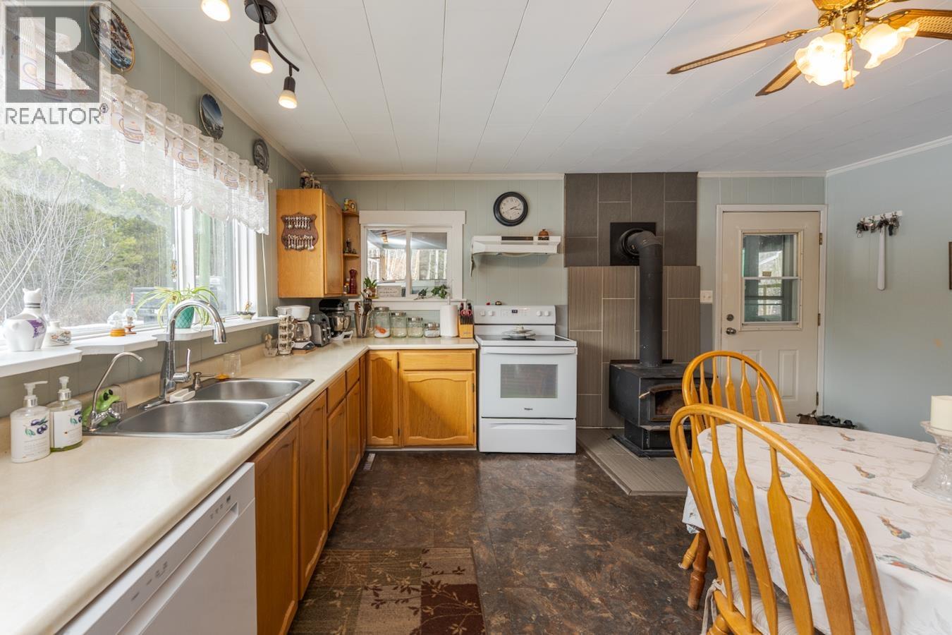 20770 Cariboo Highway, Prince George, British Columbia  V2N 6A4 - Photo 7 - R3112281