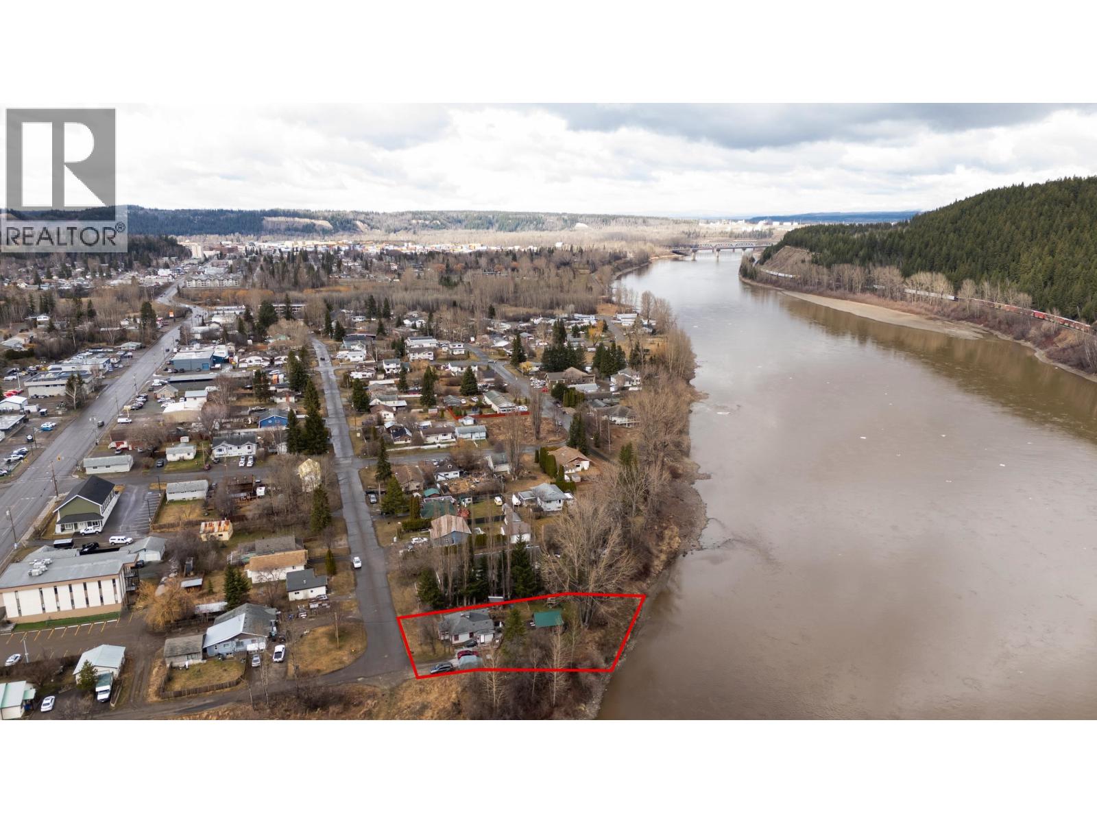 2688 Inlander Street, Prince George, British Columbia  V2L 1J9 - Photo 30 - R3112490